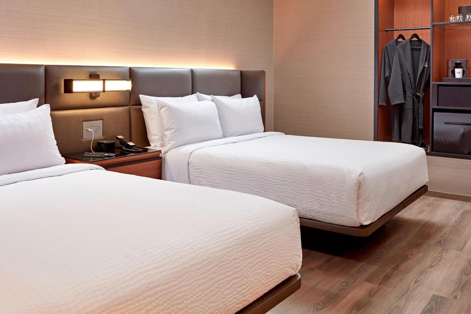 AC Hotel by Marriott Sunnyvale Cupertino gallery photo in Sunnyvale, CA — image 15