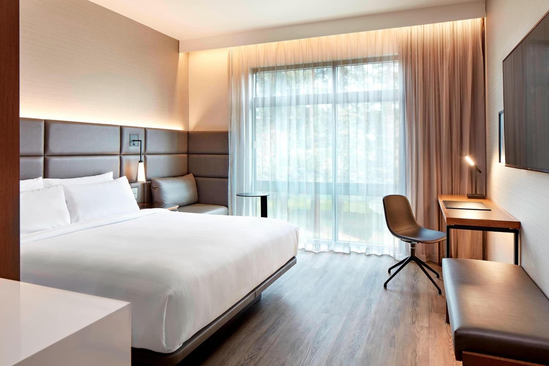 AC Hotel by Marriott Sunnyvale Cupertino gallery photo in Sunnyvale, CA — image 23