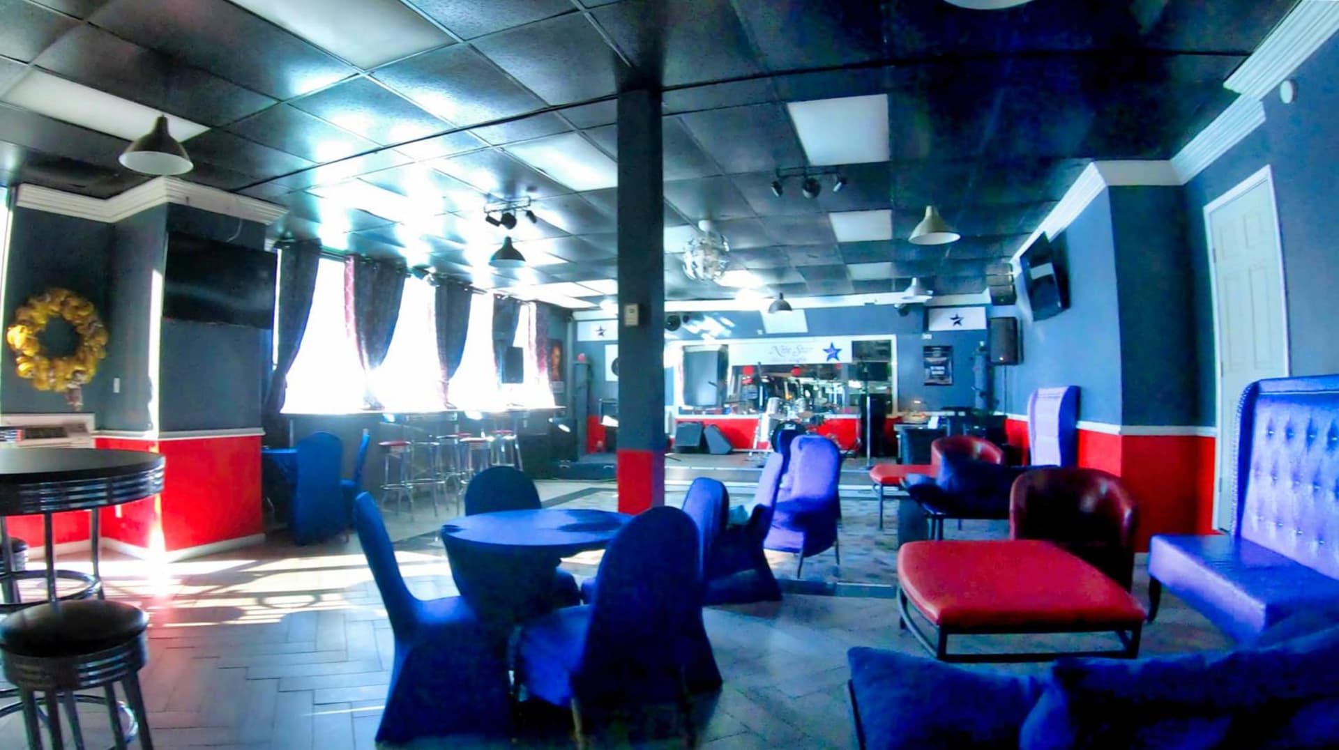 R Nite Star Hotel At Arlington Entertainment District gallery photo in Arlington, TX — image 46