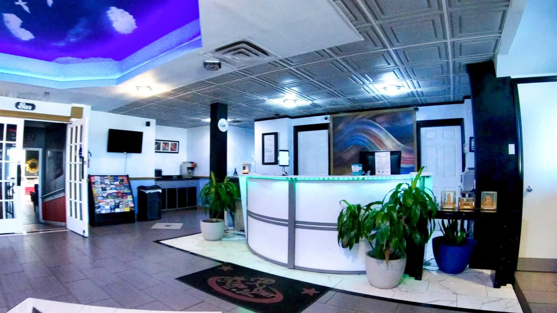 R Nite Star Hotel At Arlington Entertainment District gallery photo in Arlington, TX — image 47
