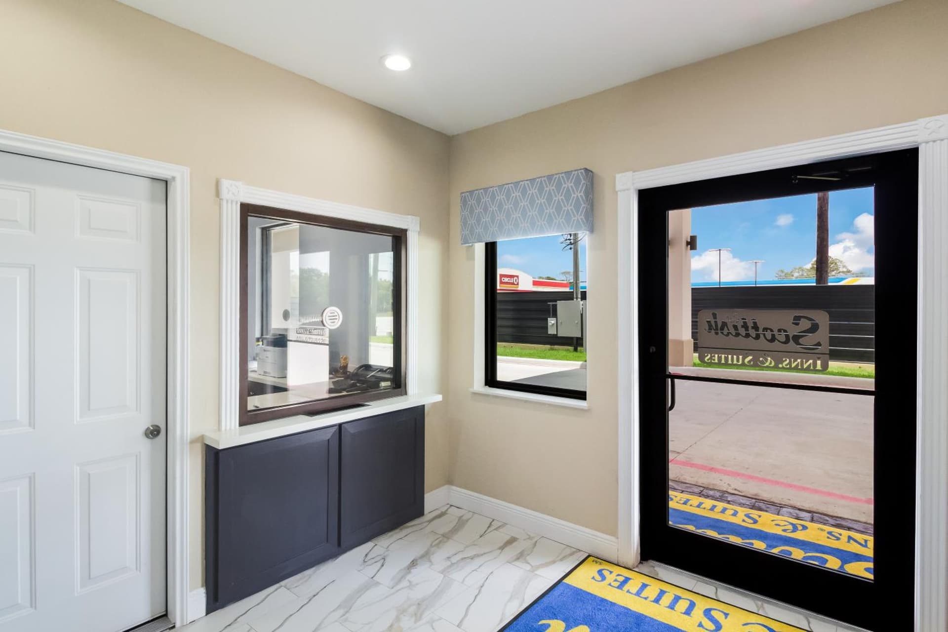 Scottish Inns & Suites Hitchcock-Santa Fe gallery photo in Hitchcock, TX — image 9