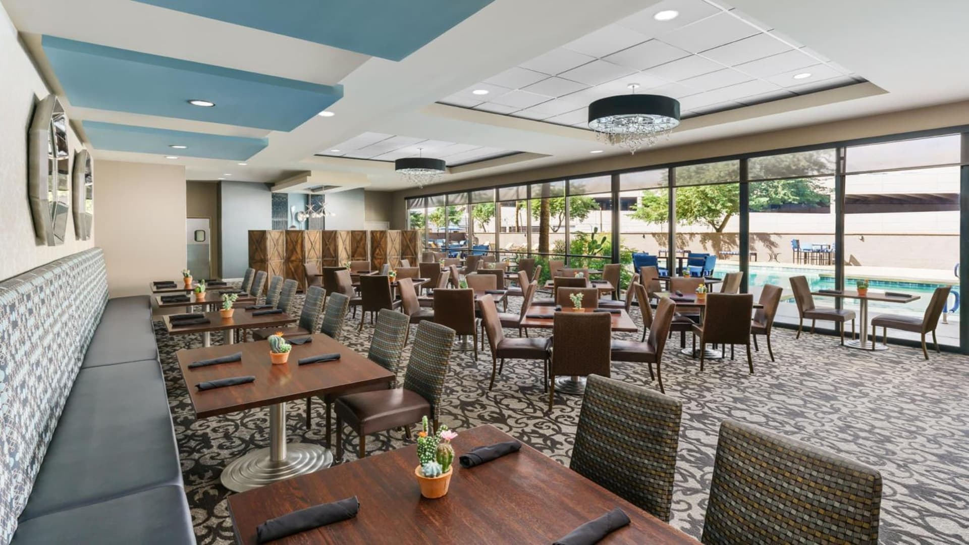 Crowne Plaza Phoenix Airport - PHX by IHG gallery photo in Phoenix, AZ — image 70