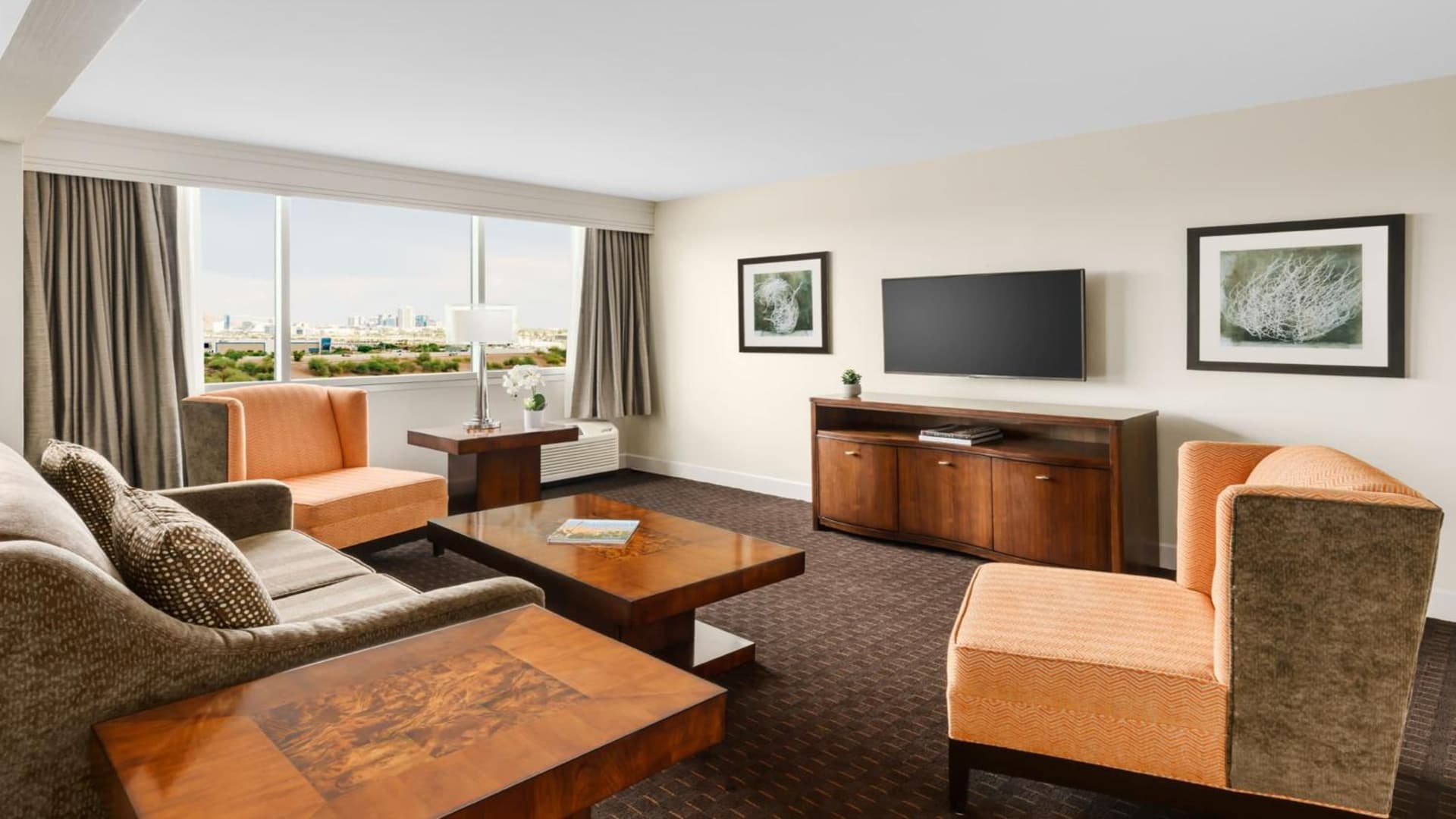 Crowne Plaza Phoenix Airport - PHX by IHG gallery photo in Phoenix, AZ — image 59