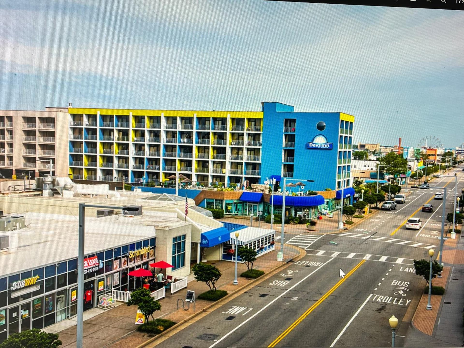 Days Inn by Wyndham Virginia Beach At The Beach gallery photo in Virginia Beach, VA — image 21