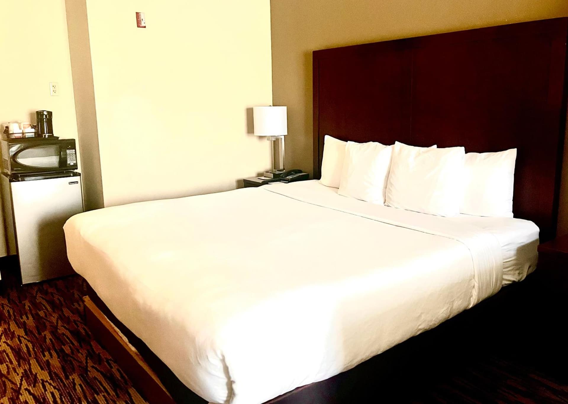 Comfort Suites Salem gallery photo in Salem, OR — image 16