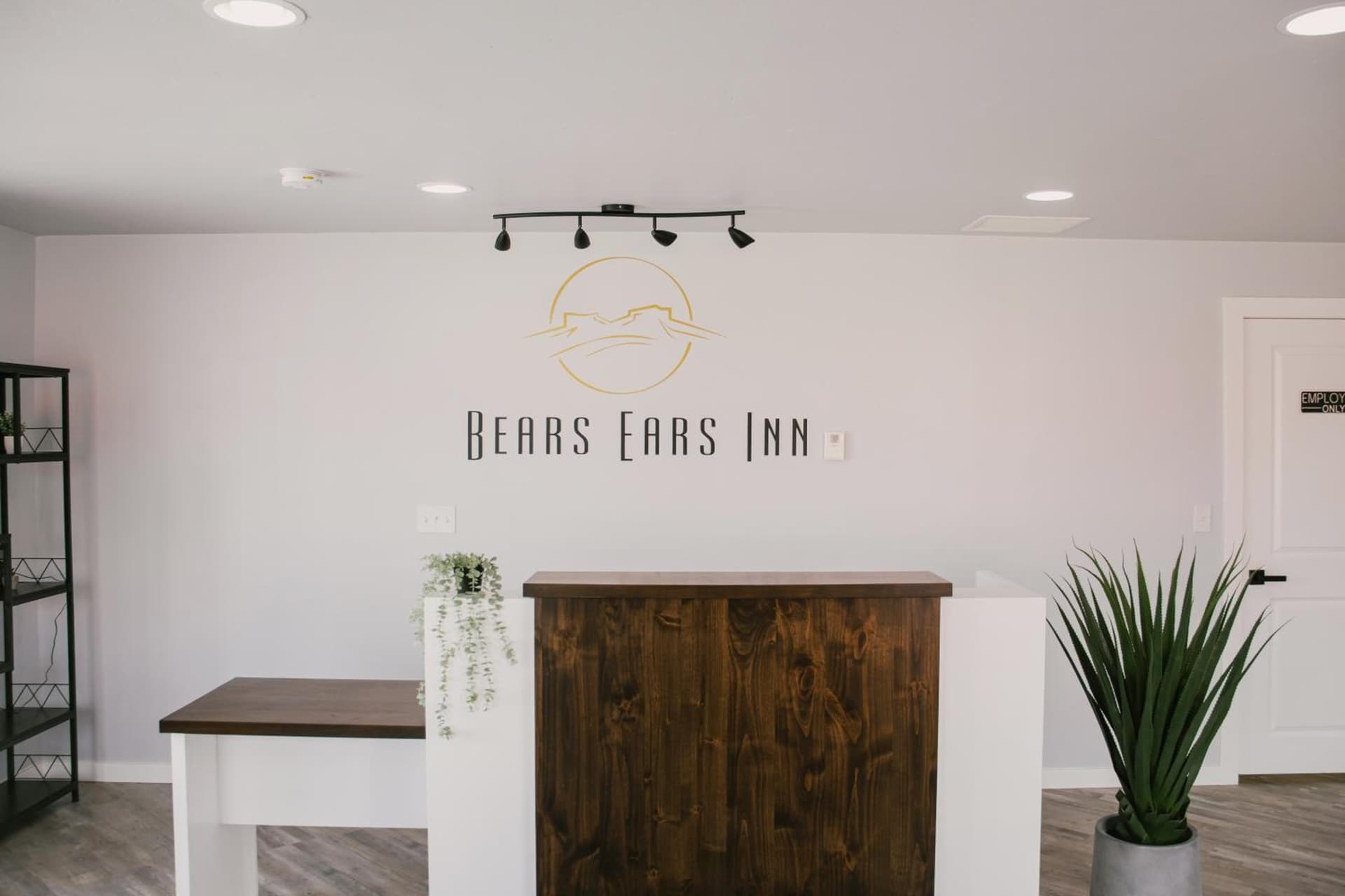 Bears Ears Inn interior in Blanding, UT — gallery photo 2