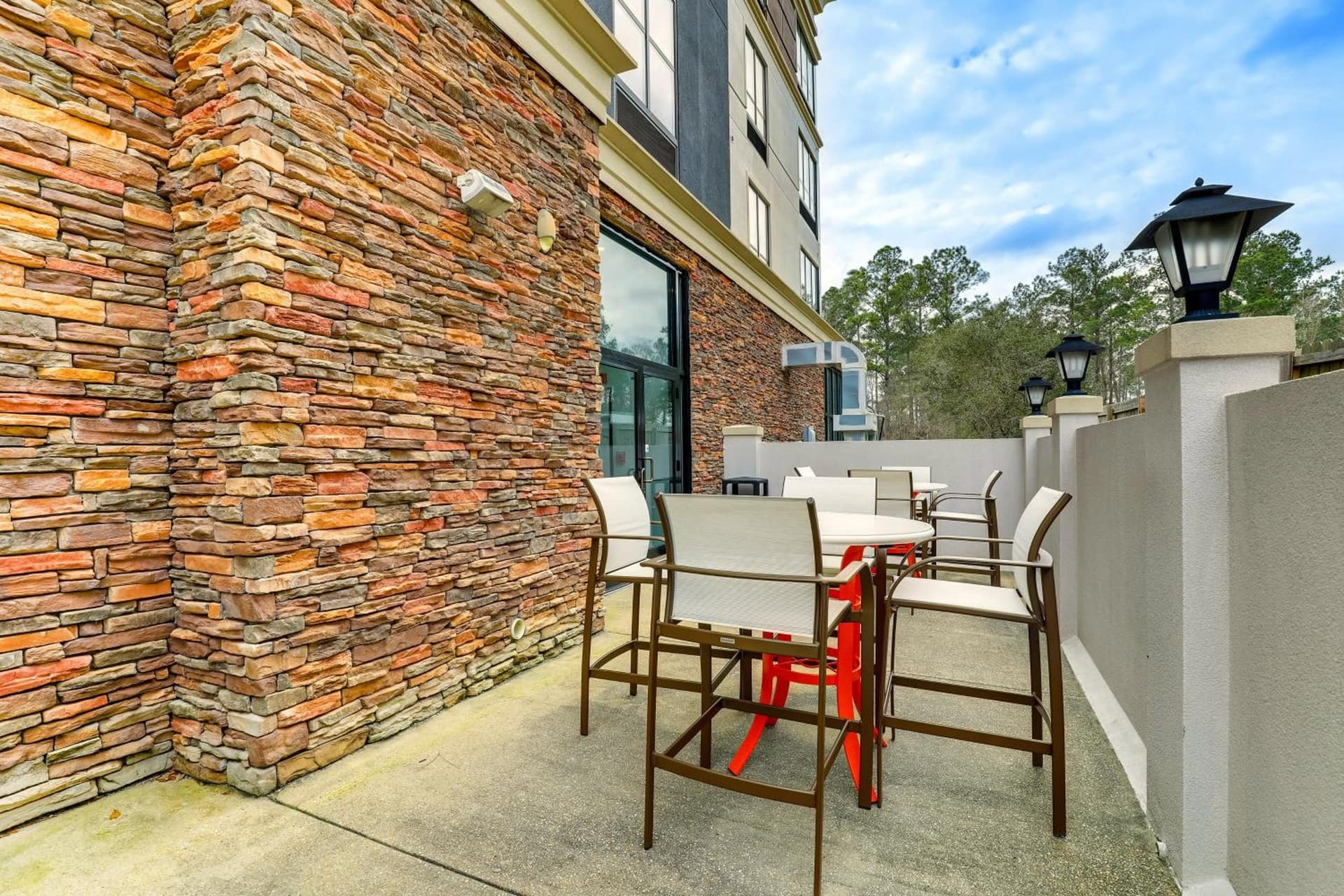 Holiday Inn Mobile Airport by IHG gallery photo in Mobile, AL — image 73
