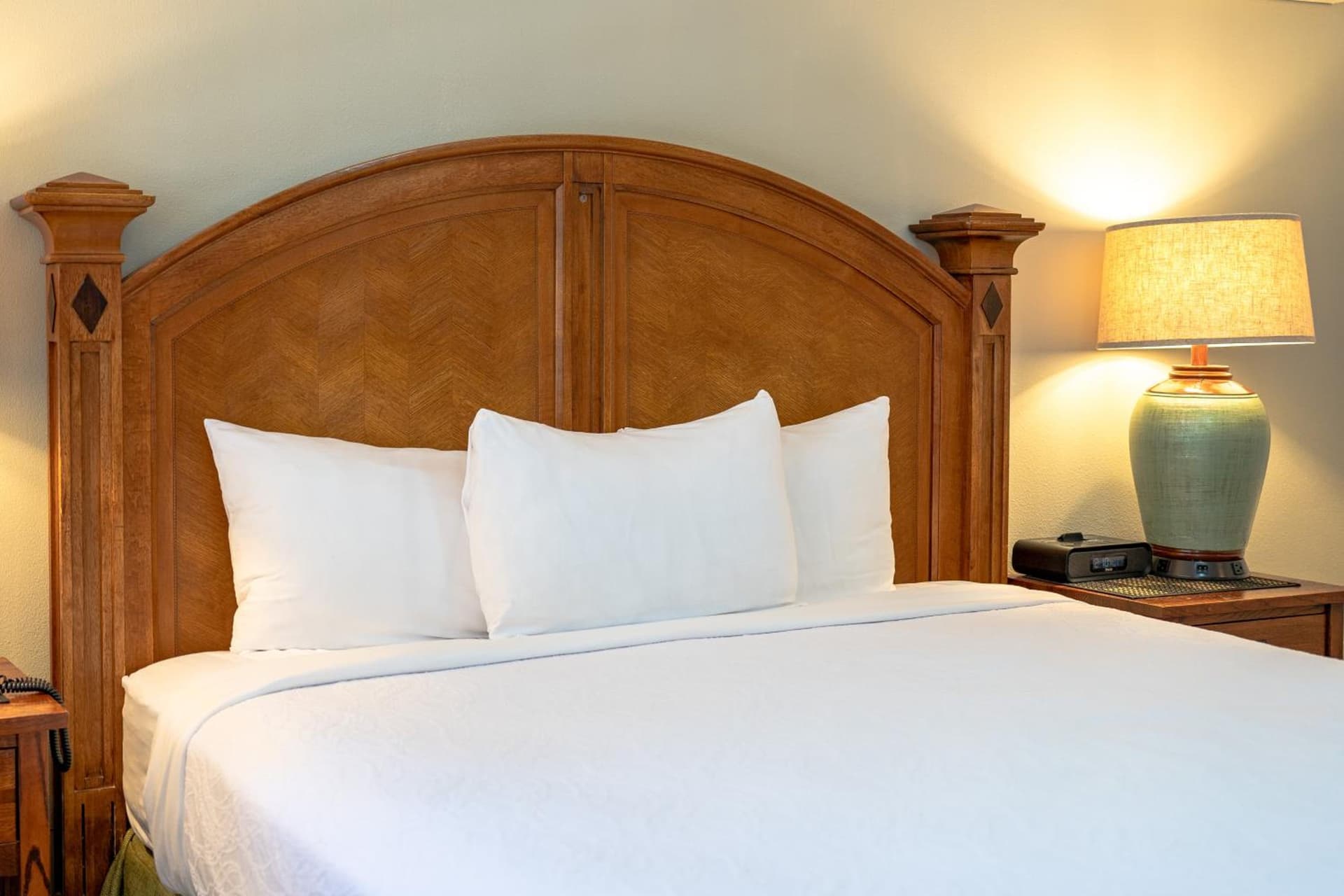 The Inn on Pine interior in Calistoga, CA — gallery photo 2