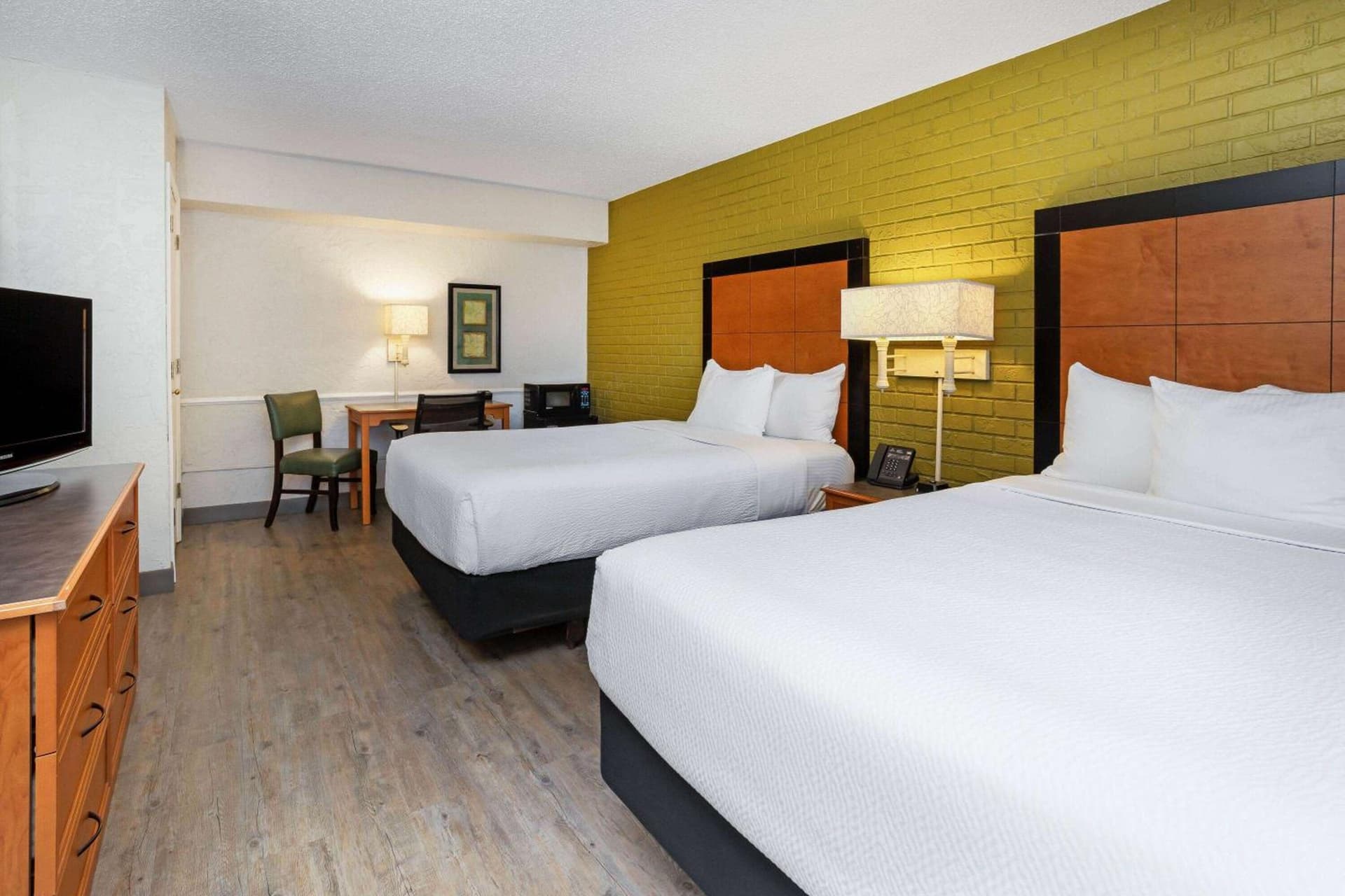 La Quinta Inn Tampa Airport Stadium Westshore gallery photo in Tampa, FL — image 28