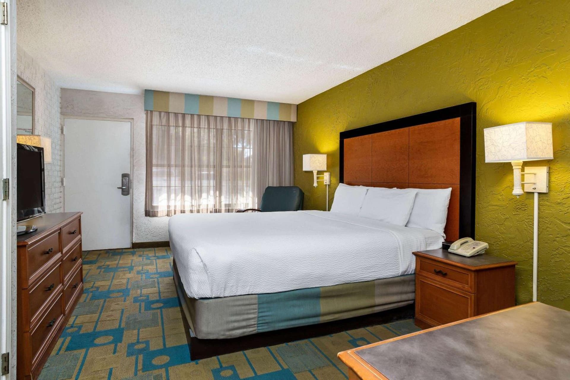 La Quinta Inn Tampa Airport Stadium Westshore gallery photo in Tampa, FL — image 9