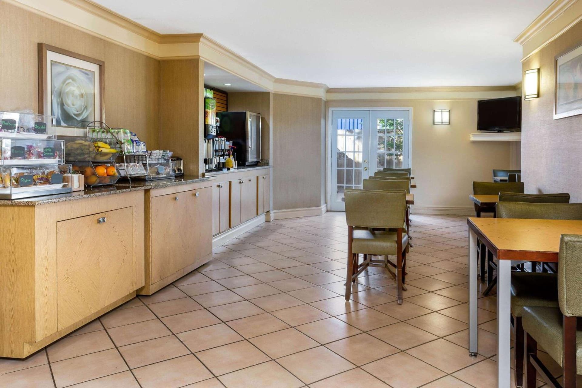 La Quinta Inn Tampa Airport Stadium Westshore gallery photo in Tampa, FL — image 14