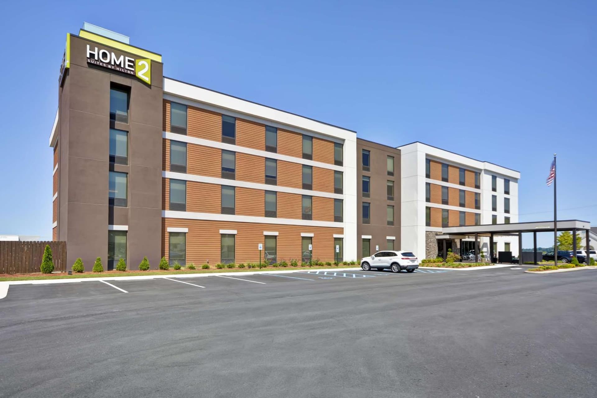 Home2 Suites By Hilton Decatur Ingalls Harbor interior in Decatur, AL — gallery photo 2