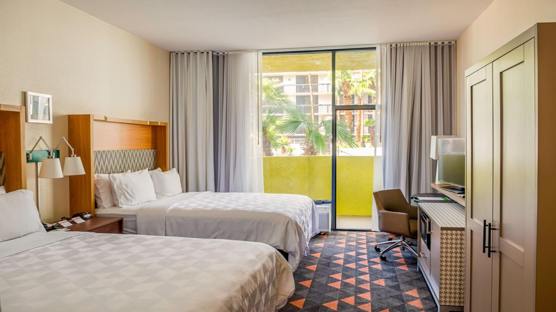 Holiday Inn Phoenix-Mesa Chandler by IHG property views in Mesa, AZ — gallery photo 3