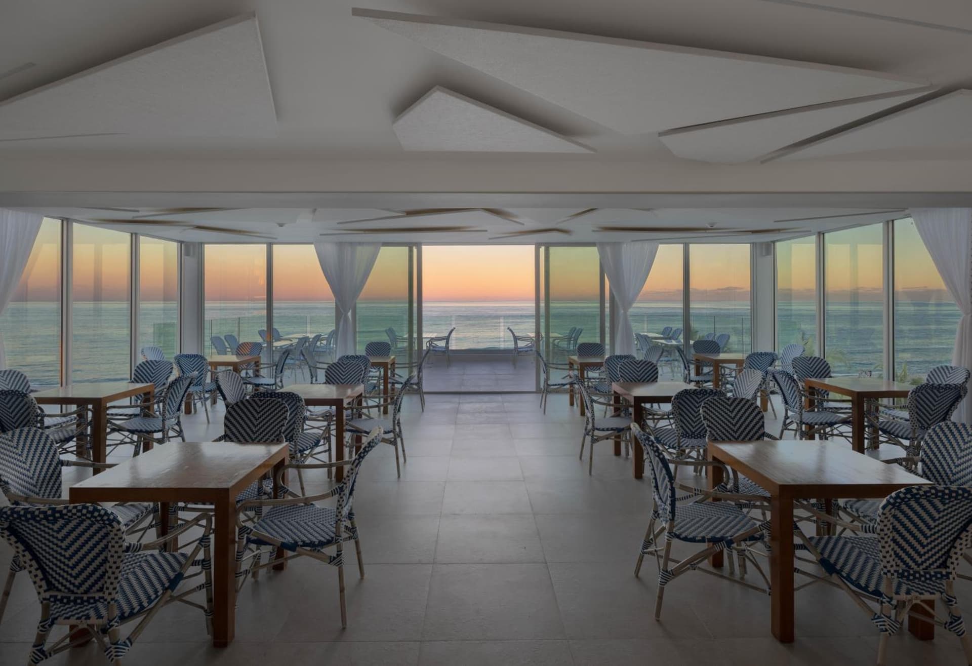 MB Hotel, Trademark Collection by Wyndham gallery photo in Miami Beach, FL — image 112
