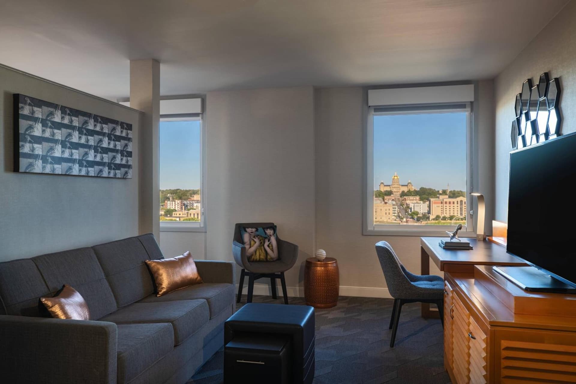 Renaissance Des Moines Savery Hotel gallery photo in Des Moines, IA — image 8