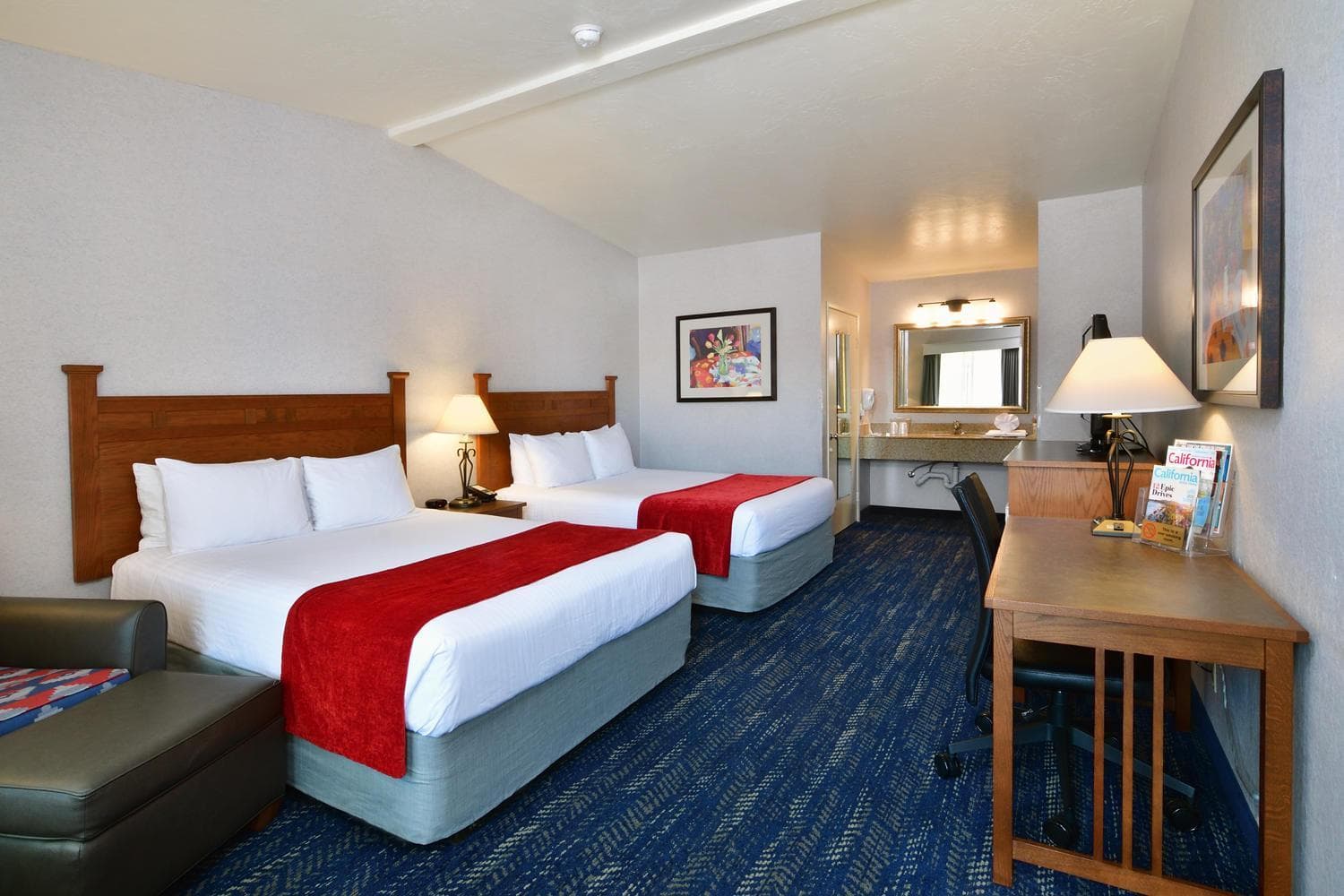 Lamplighter Inn & Suites at SDSU gallery photo in San Diego, CA — image 35