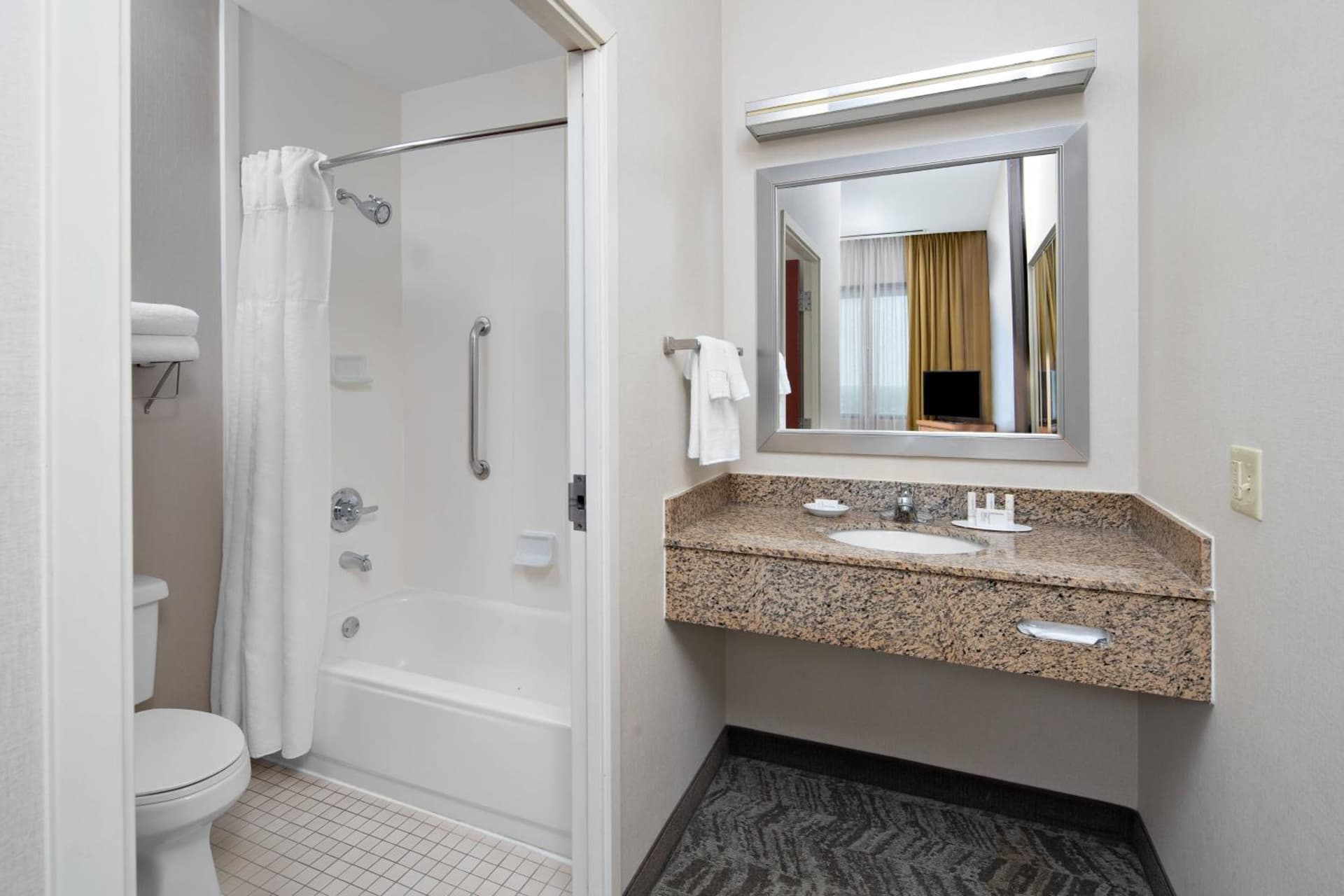SpringHill Suites by Marriott Chicago O'Hare gallery photo in Rosemont, IL — image 13