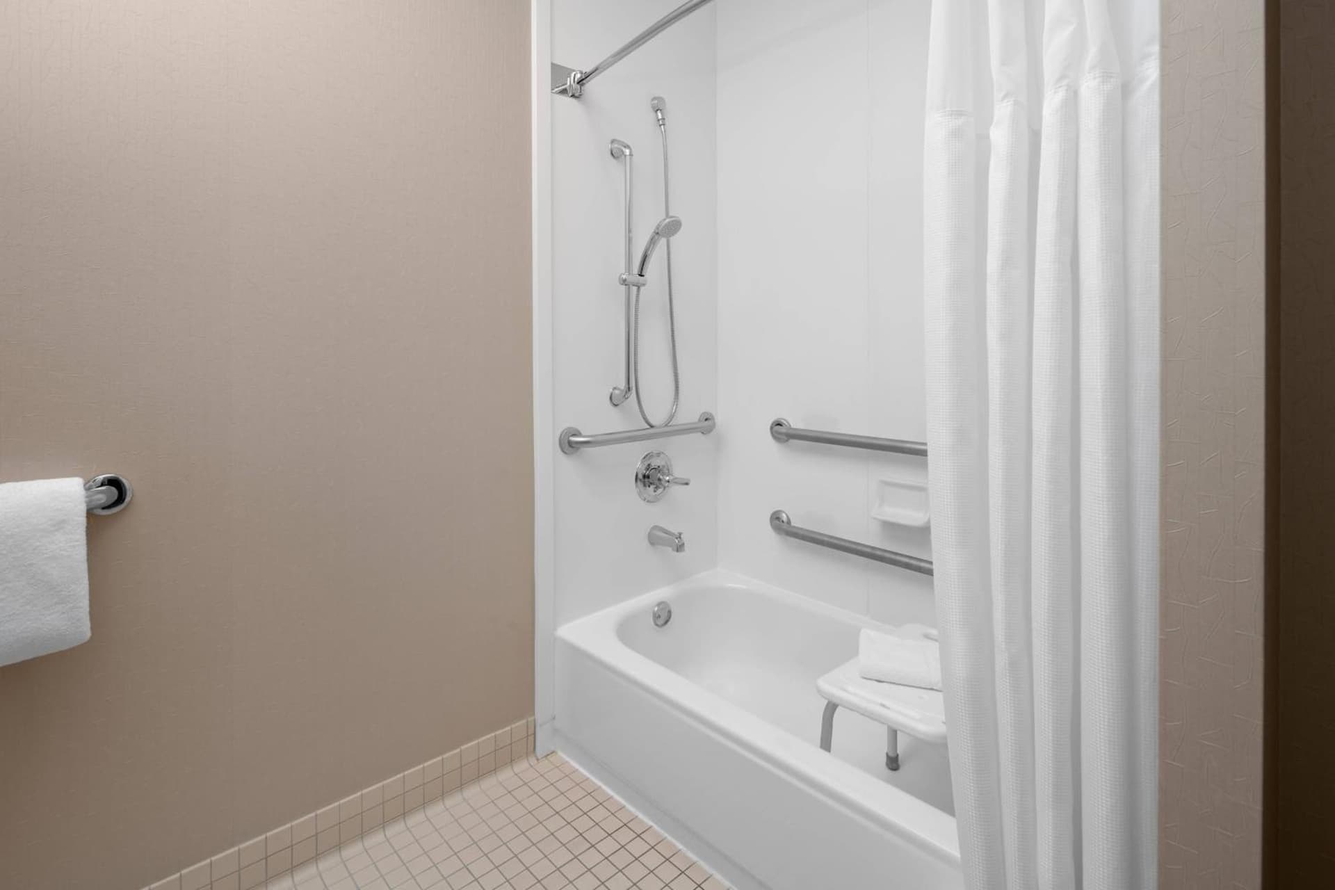 SpringHill Suites by Marriott Chicago O'Hare gallery photo in Rosemont, IL — image 12