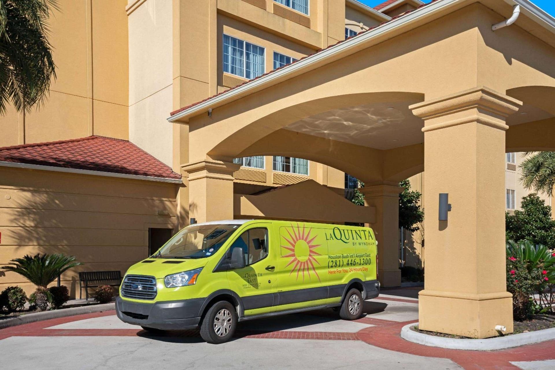 La Quinta by Wyndham Houston IAH Bush Intl Airport E gallery photo in Humble, TX — image 21