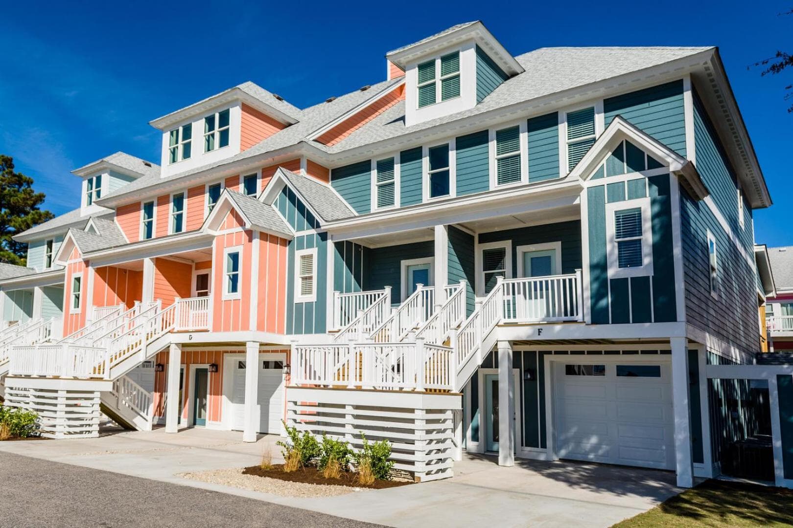 Cambridge Reserve at Bermuda Bay by KEES Vacations featured exterior or lobby in Kill Devil Hills, NC — similar hotel