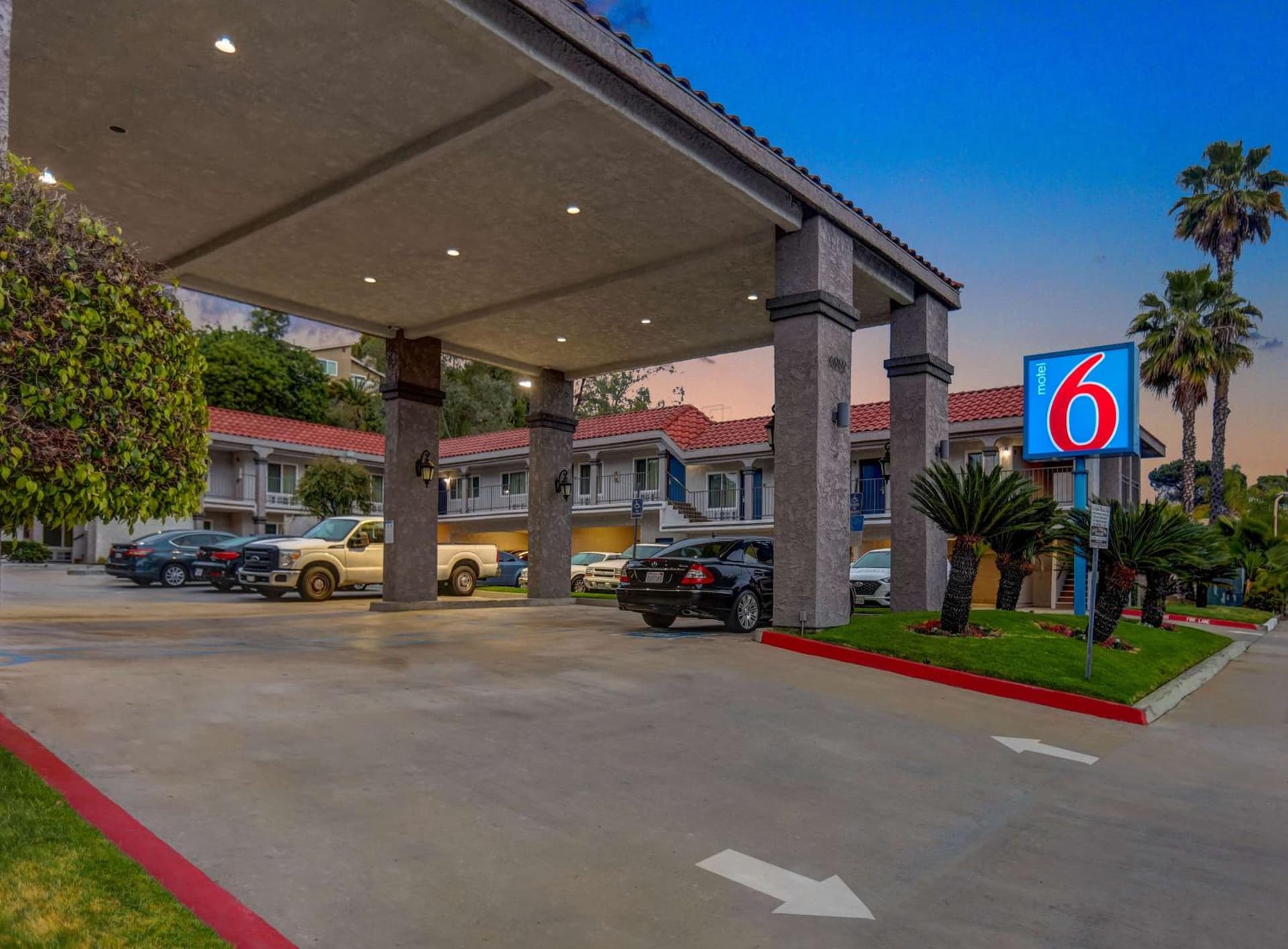 Motel 6-La Mesa, CA property views in San Diego, CA — gallery photo 3