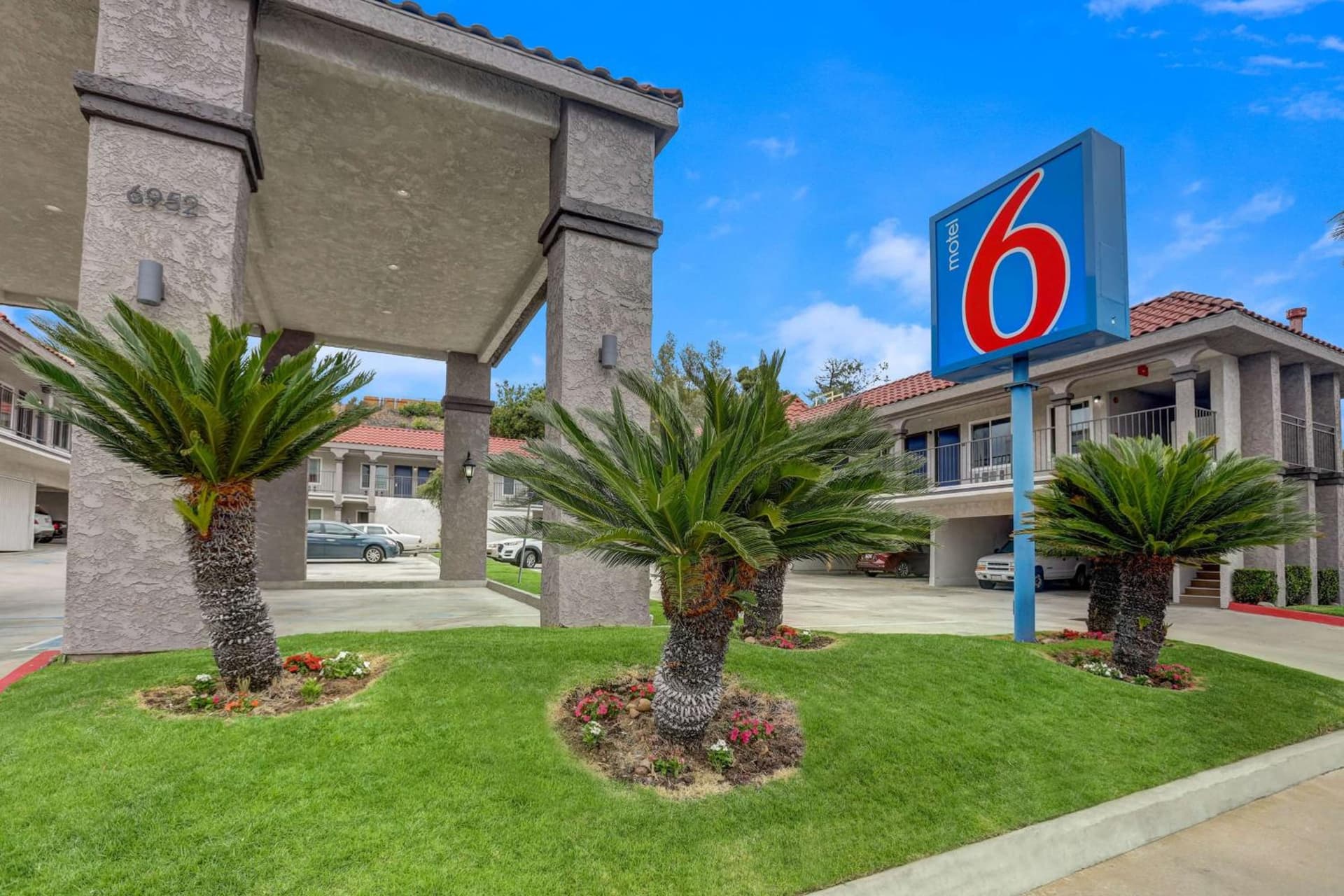 Motel 6-La Mesa, CA interior in San Diego, CA — gallery photo 2