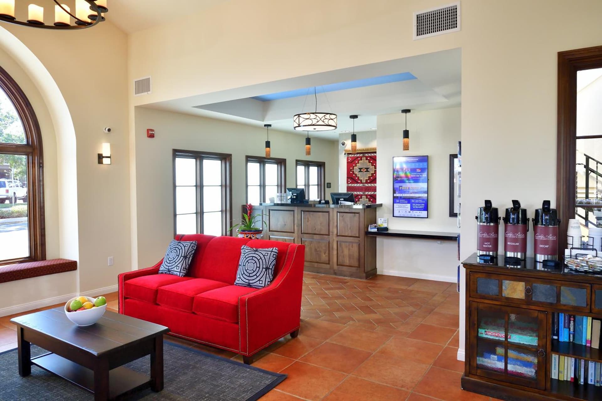 Lamplighter Inn & Suites at SDSU gallery photo in San Diego, CA — image 43
