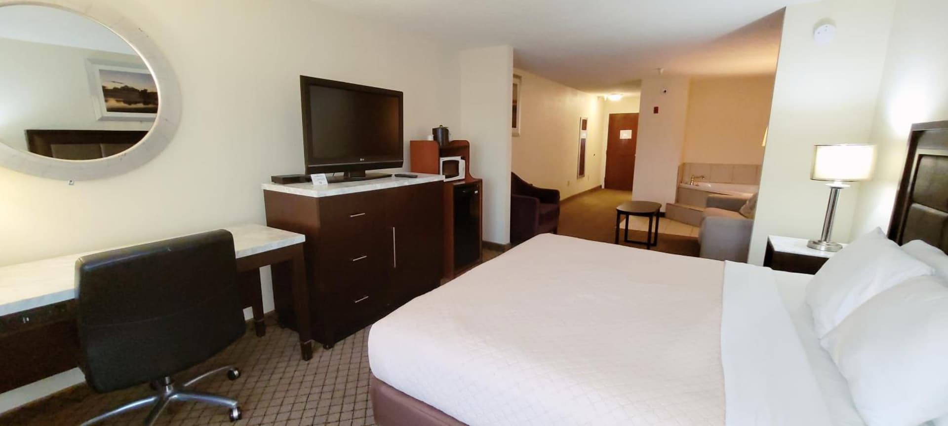 Home Inn & Suites gallery photo in Montgomery, AL — image 5