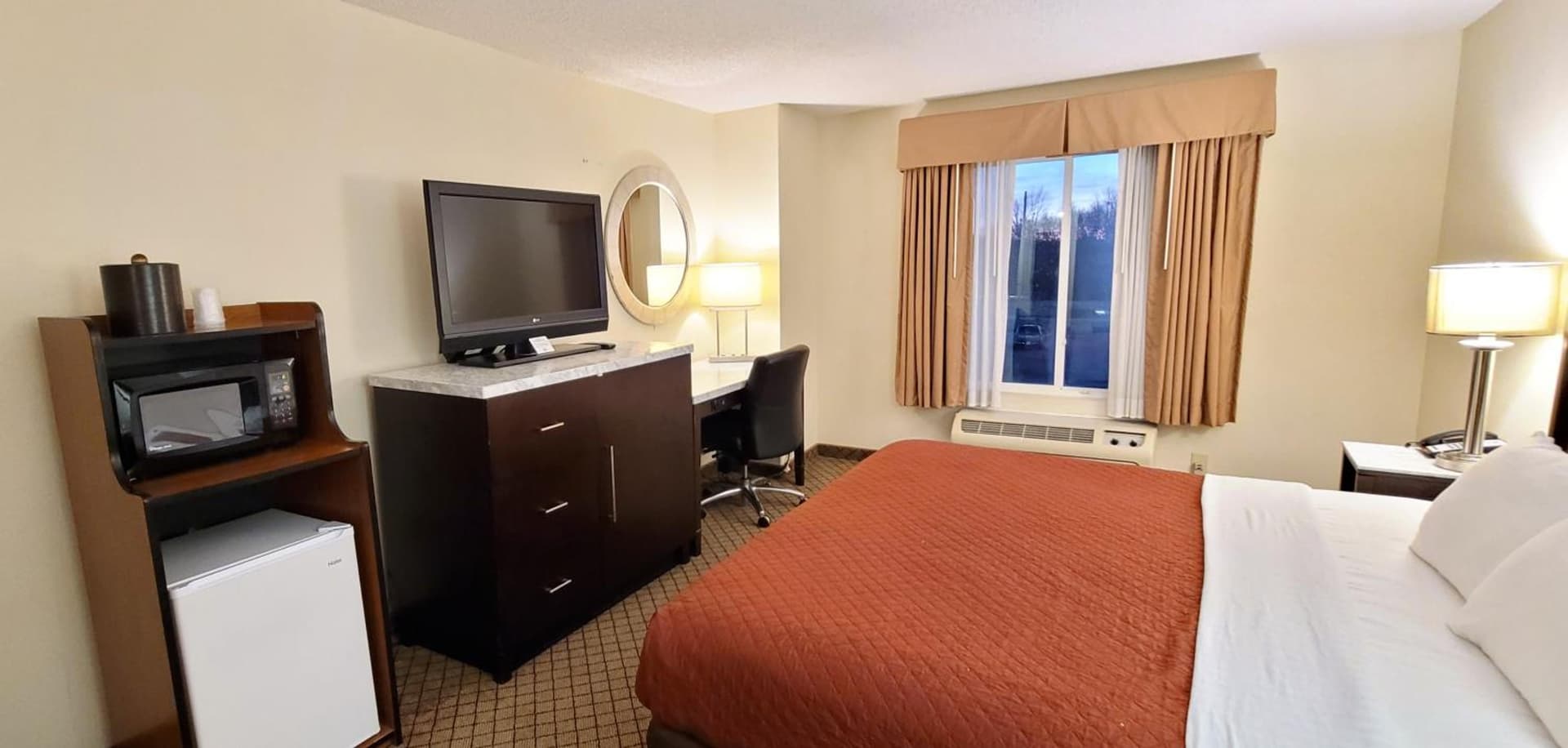 Home Inn & Suites gallery photo in Montgomery, AL — image 22