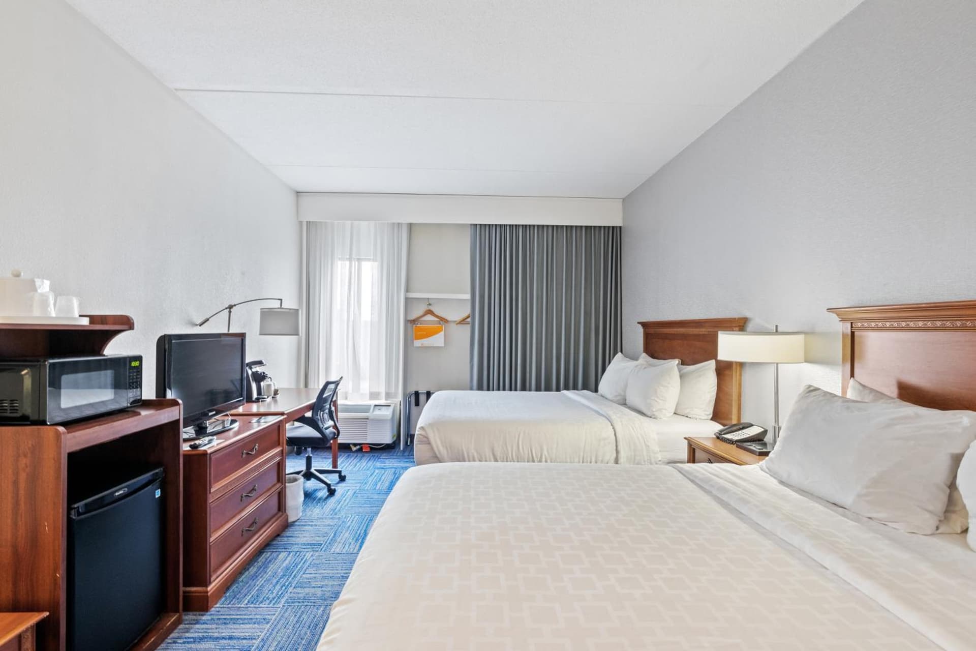 Allentown Park Hotel by The Red Collection gallery photo in Allentown, PA — image 12