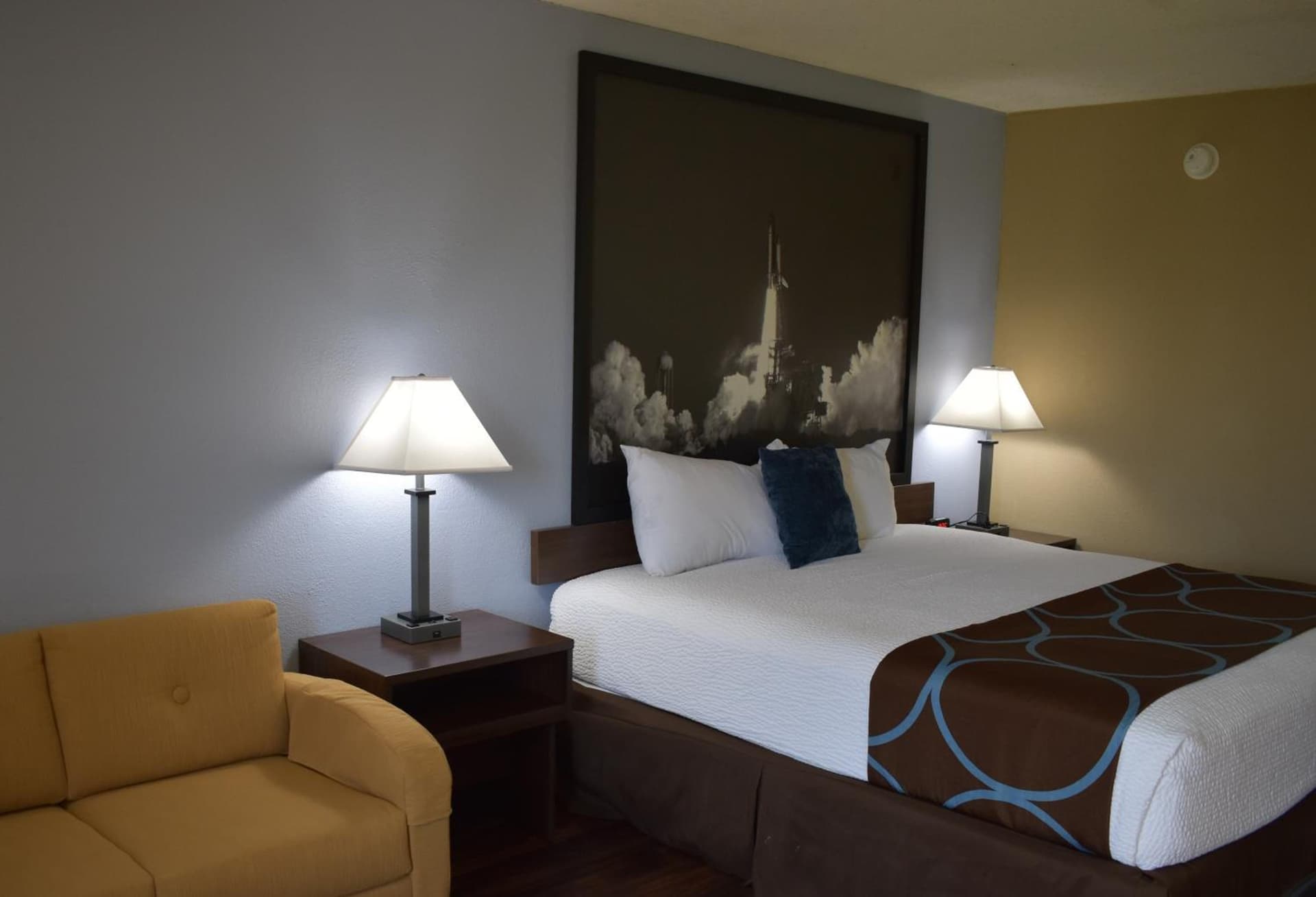 Super 8 by Wyndham Ocala I-75 gallery photo in Ocala, FL — image 34