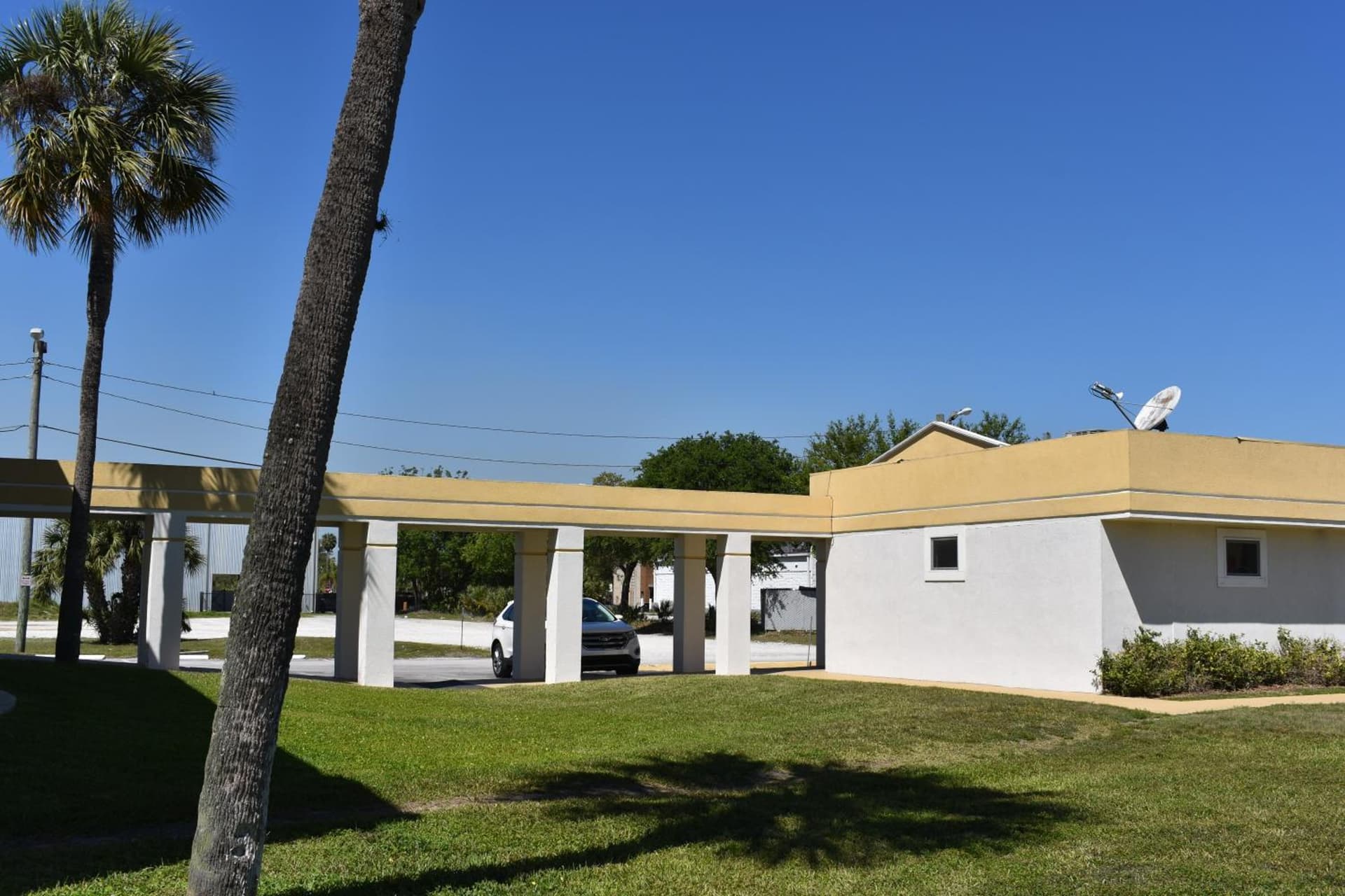Super 8 by Wyndham Ocala I-75 gallery photo in Ocala, FL — image 20
