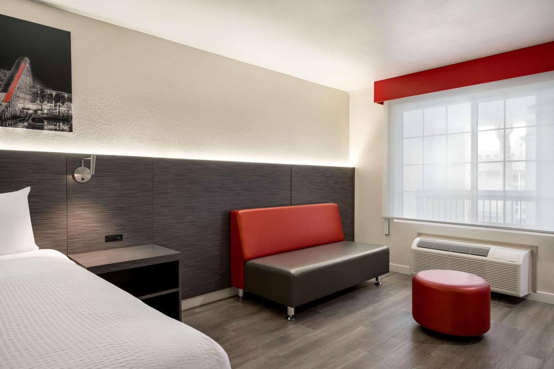 Ramada by Wyndham Anaheim Convention Center gallery photo in Anaheim, CA — image 80
