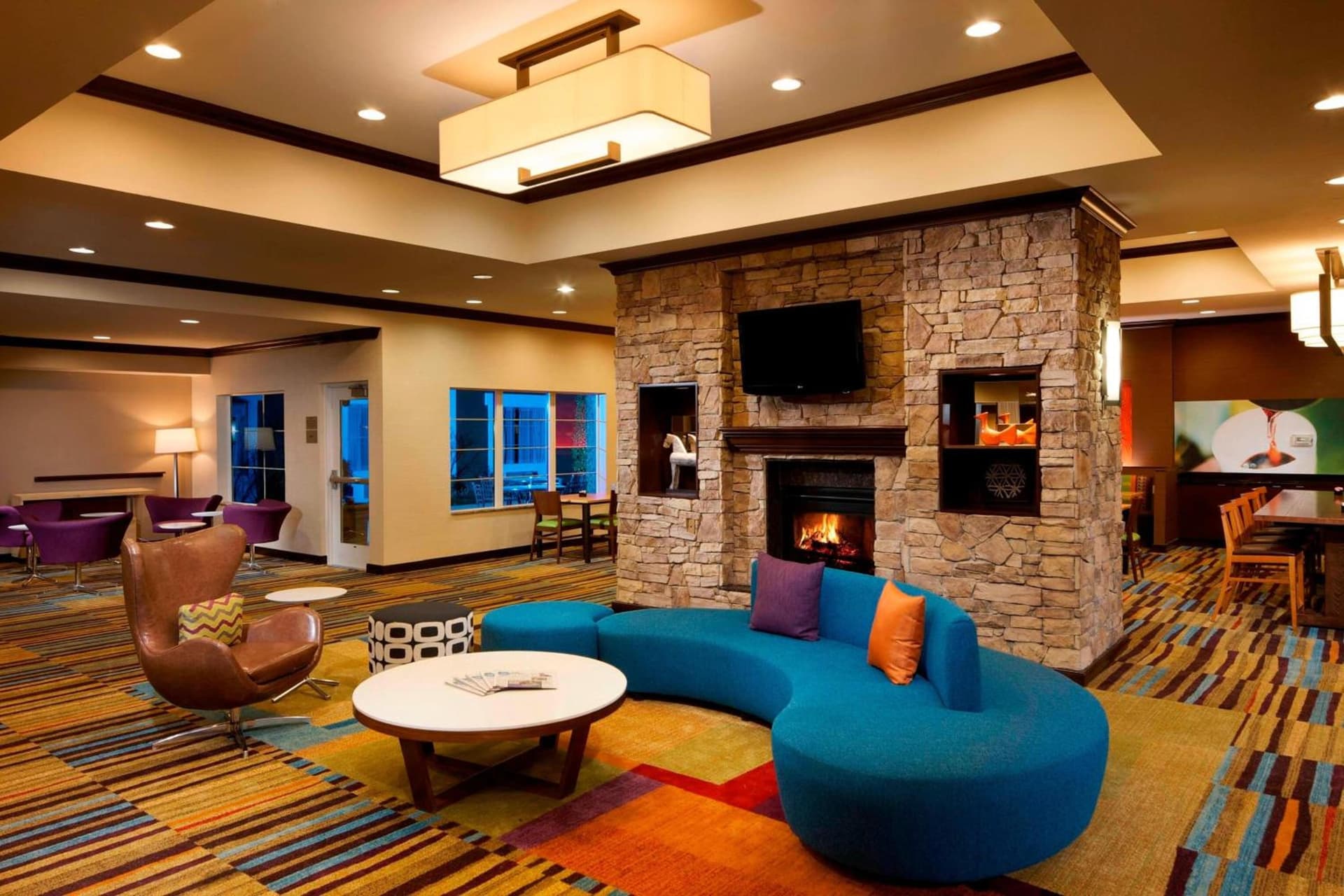 Fairfield Inn & Suites Houston Intercontinental Airport interior in Houston, TX — gallery photo 2