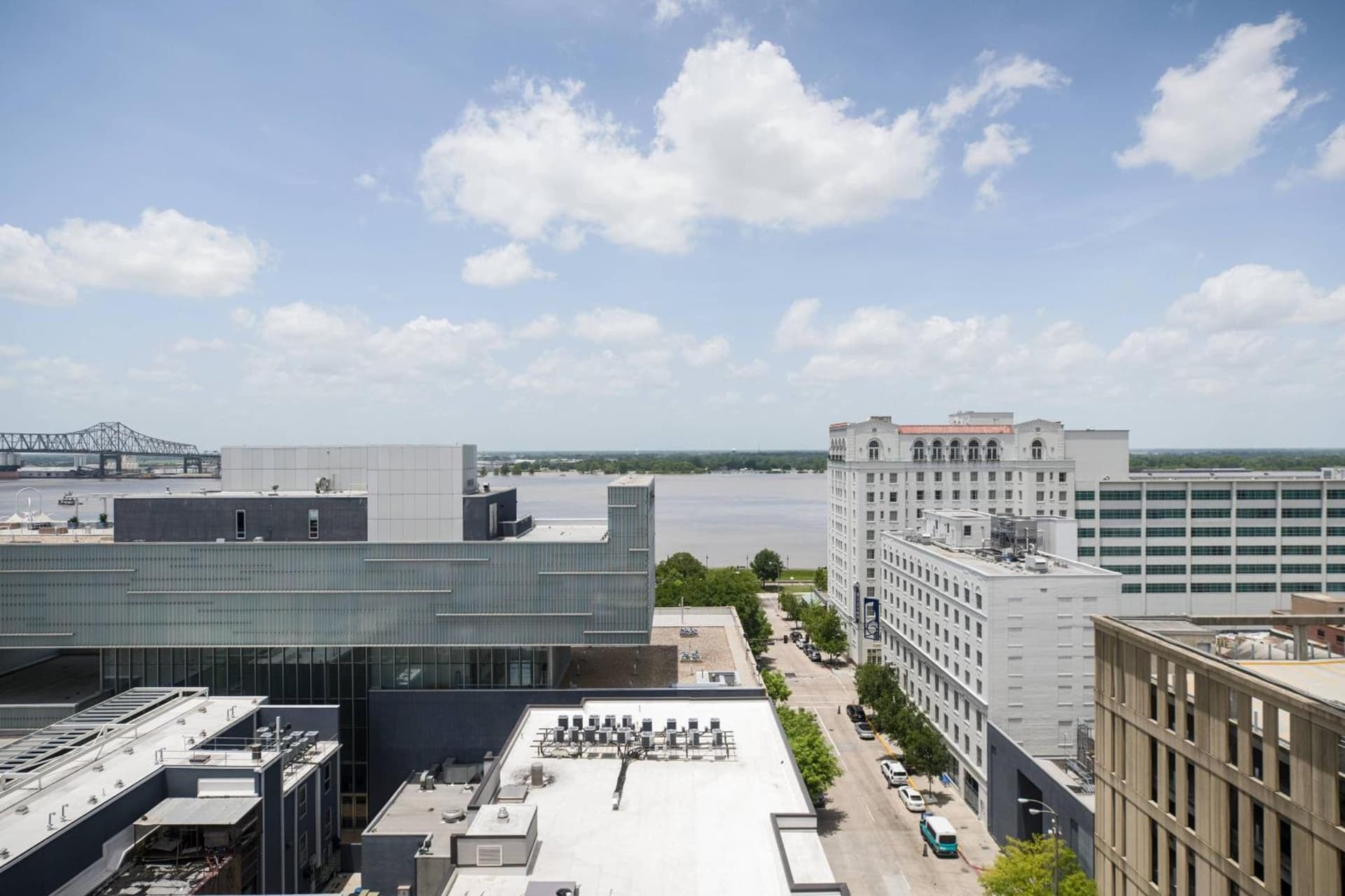 WATERMARK Baton Rouge, Autograph Collection gallery photo in Baton Rouge, LA — image 18