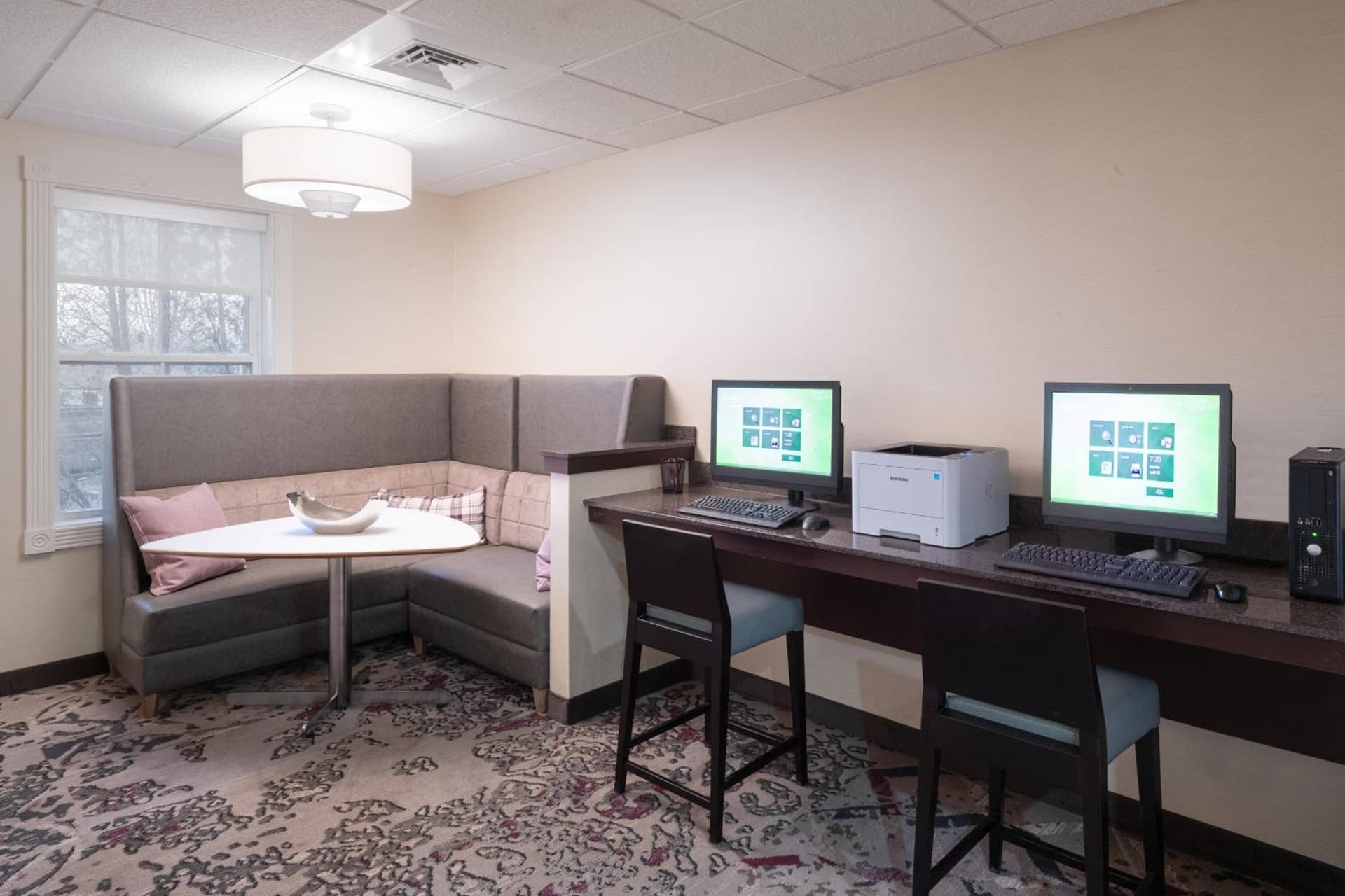 Residence Inn Southington gallery photo in Southington — image 17