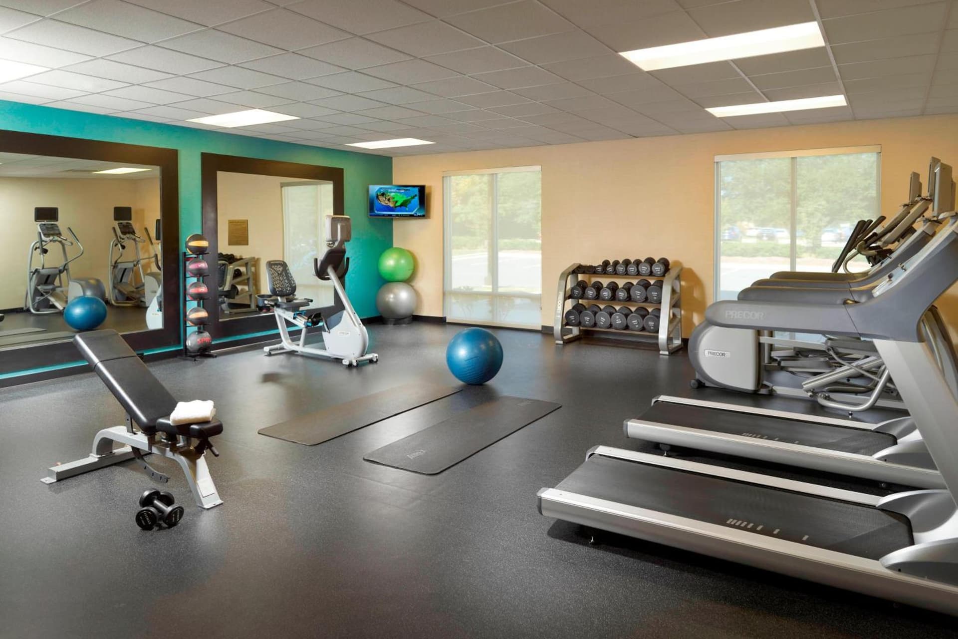 Fairfield Inn & Suites by Marriott Fayetteville North gallery photo in Fayetteville, NC — image 10