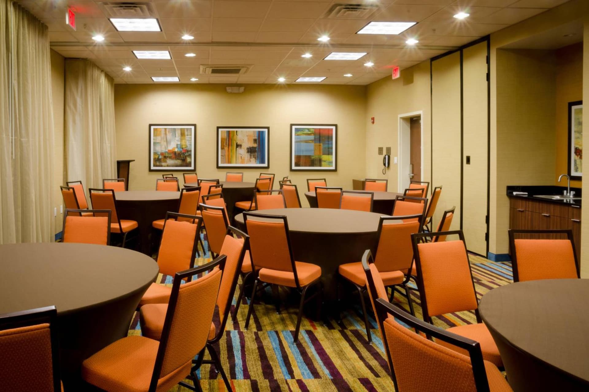 Fairfield Inn & Suites by Marriott Fayetteville North gallery photo in Fayetteville, NC — image 21