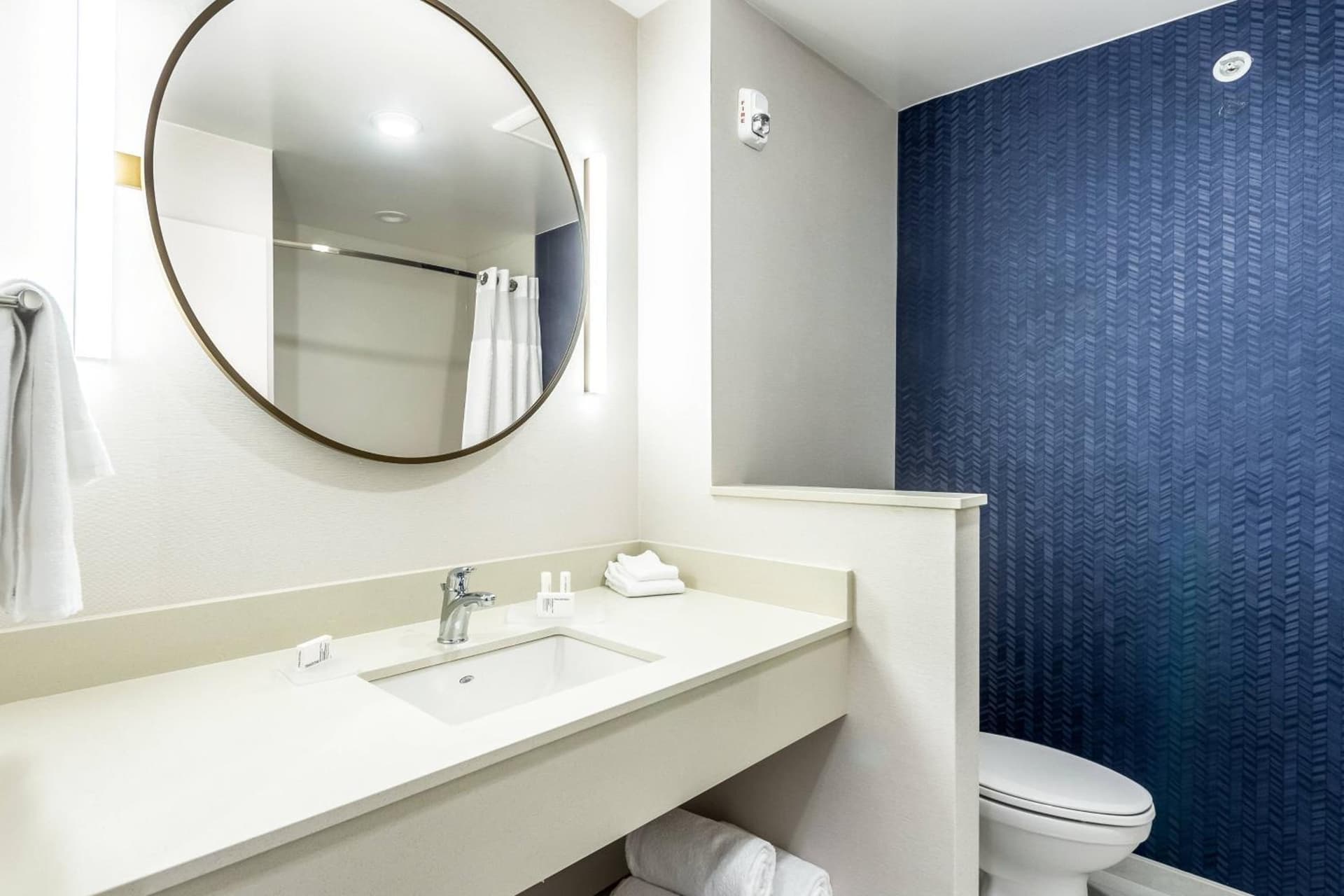 Fairfield Inn & Suites by Marriott Dallas DFW Airport North Coppell Grapevine gallery photo in Coppell, TX — image 17