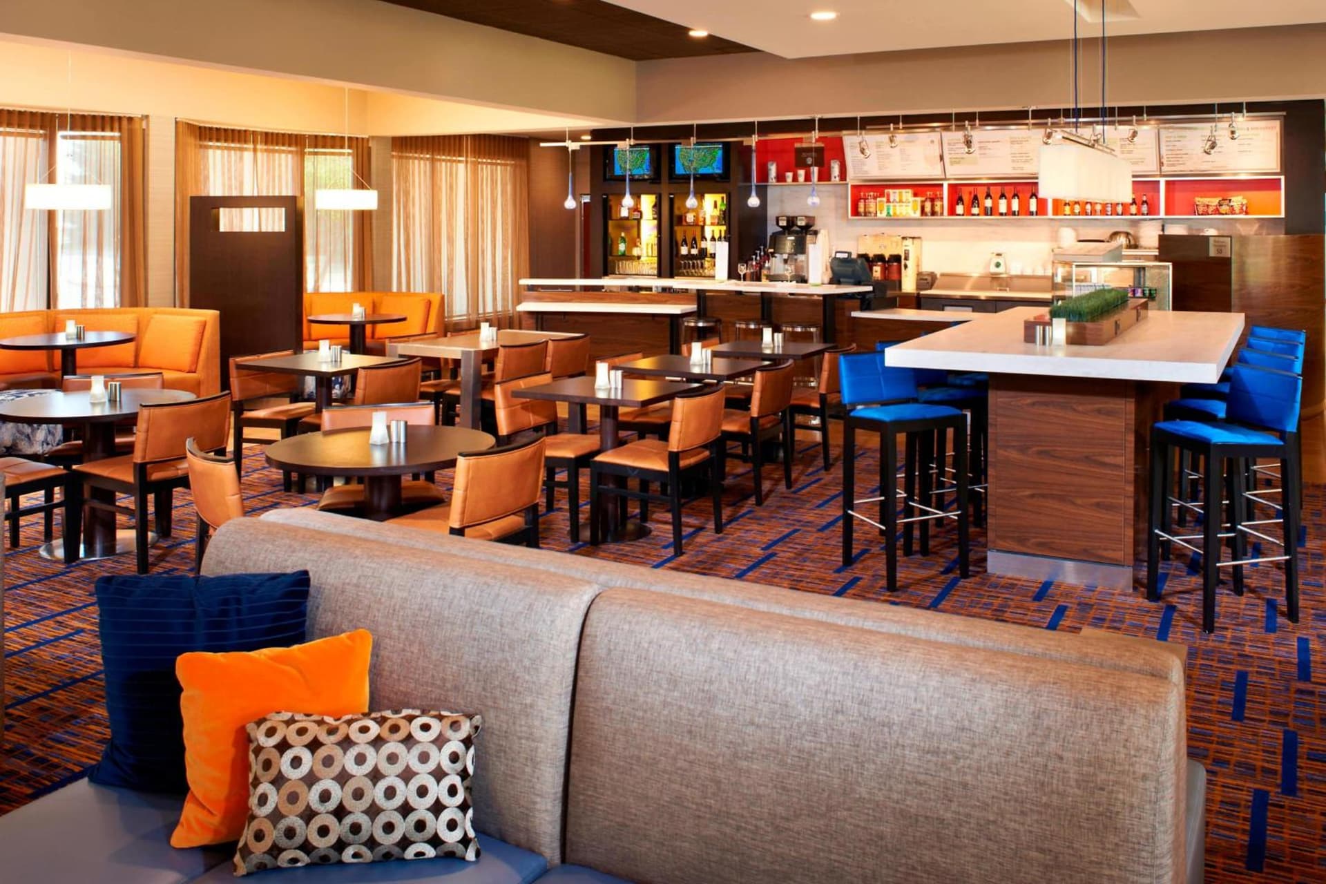 Courtyard by Marriott Rockford gallery photo in Rockford, IL — image 16