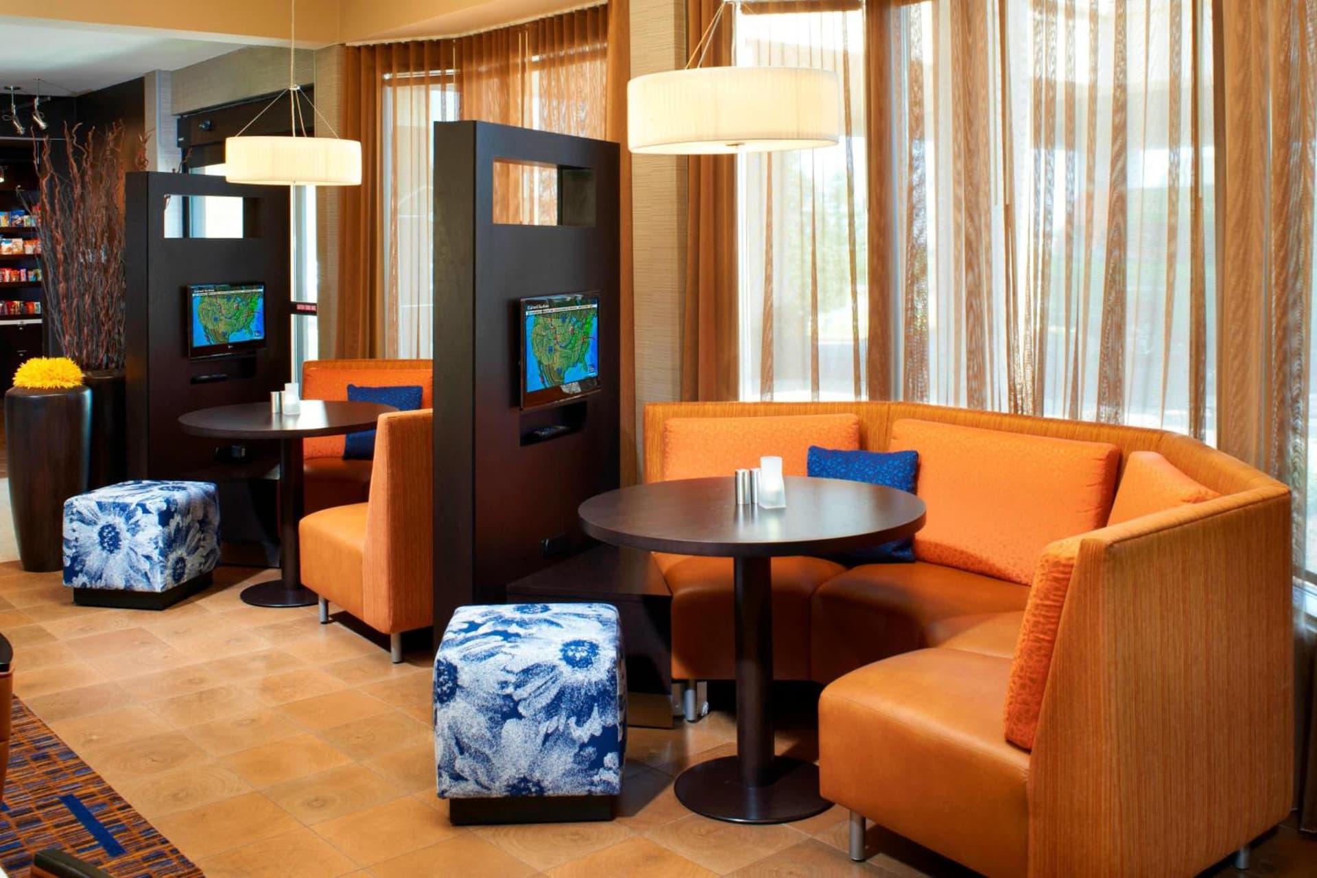 Courtyard by Marriott Rockford property views in Rockford, IL — gallery photo 3