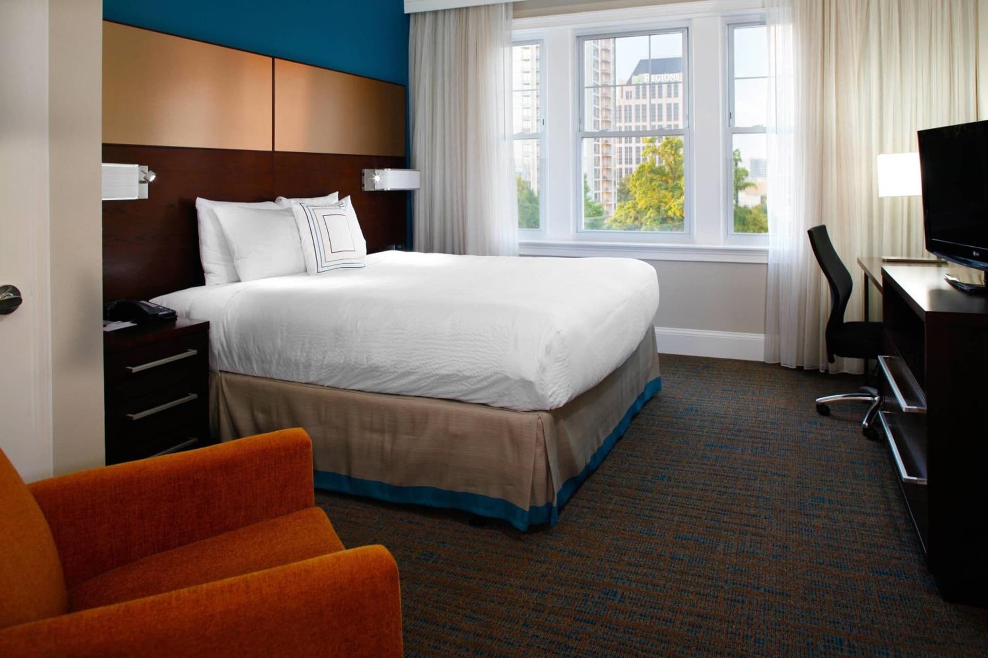 Residence Inn by Marriott Atlanta Midtown/Georgia Tech property views in Atlanta, GA — gallery photo 3