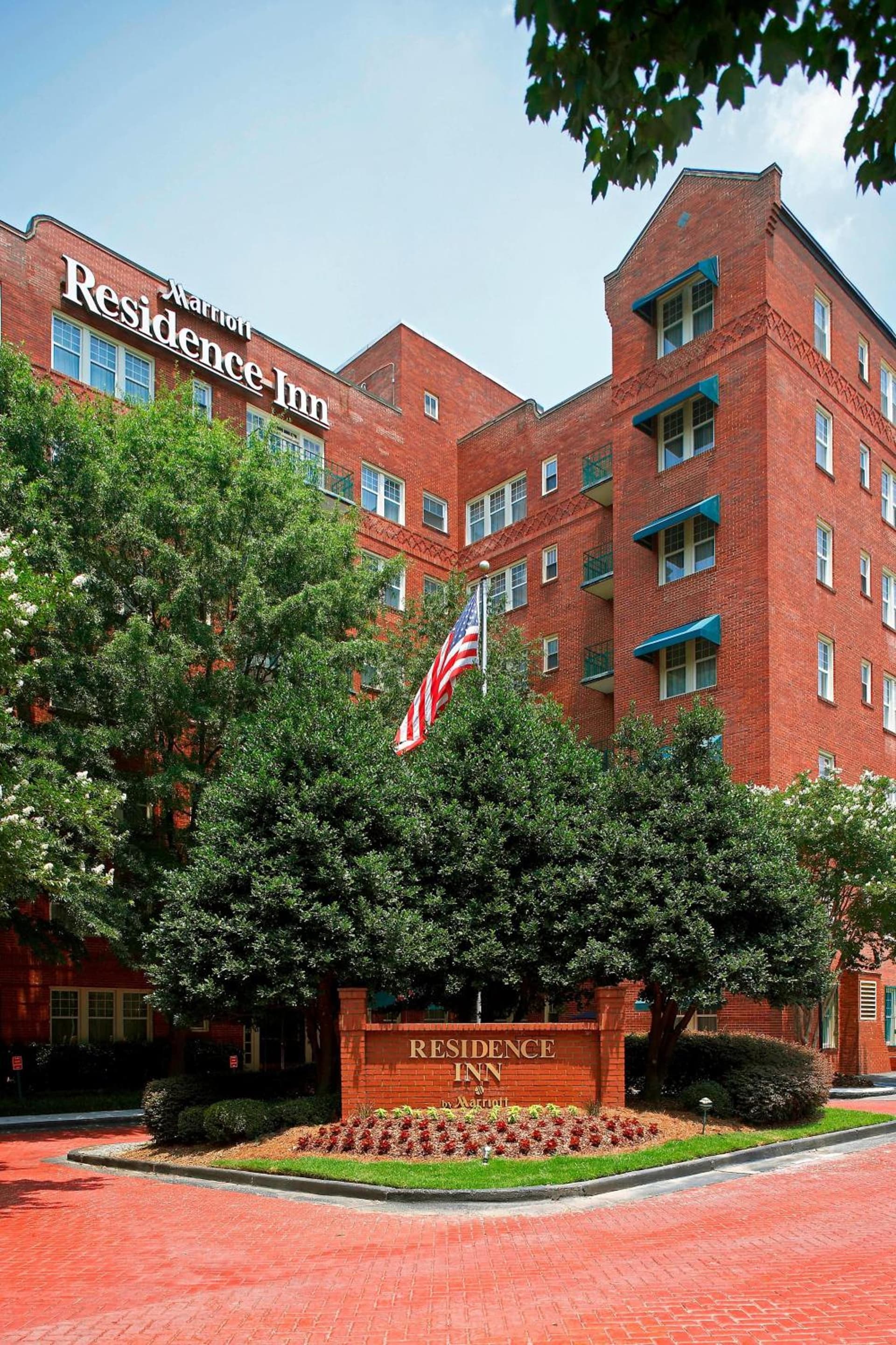 Residence Inn by Marriott Atlanta Midtown/Georgia Tech featured exterior or lobby in Atlanta, GA — similar hotel
