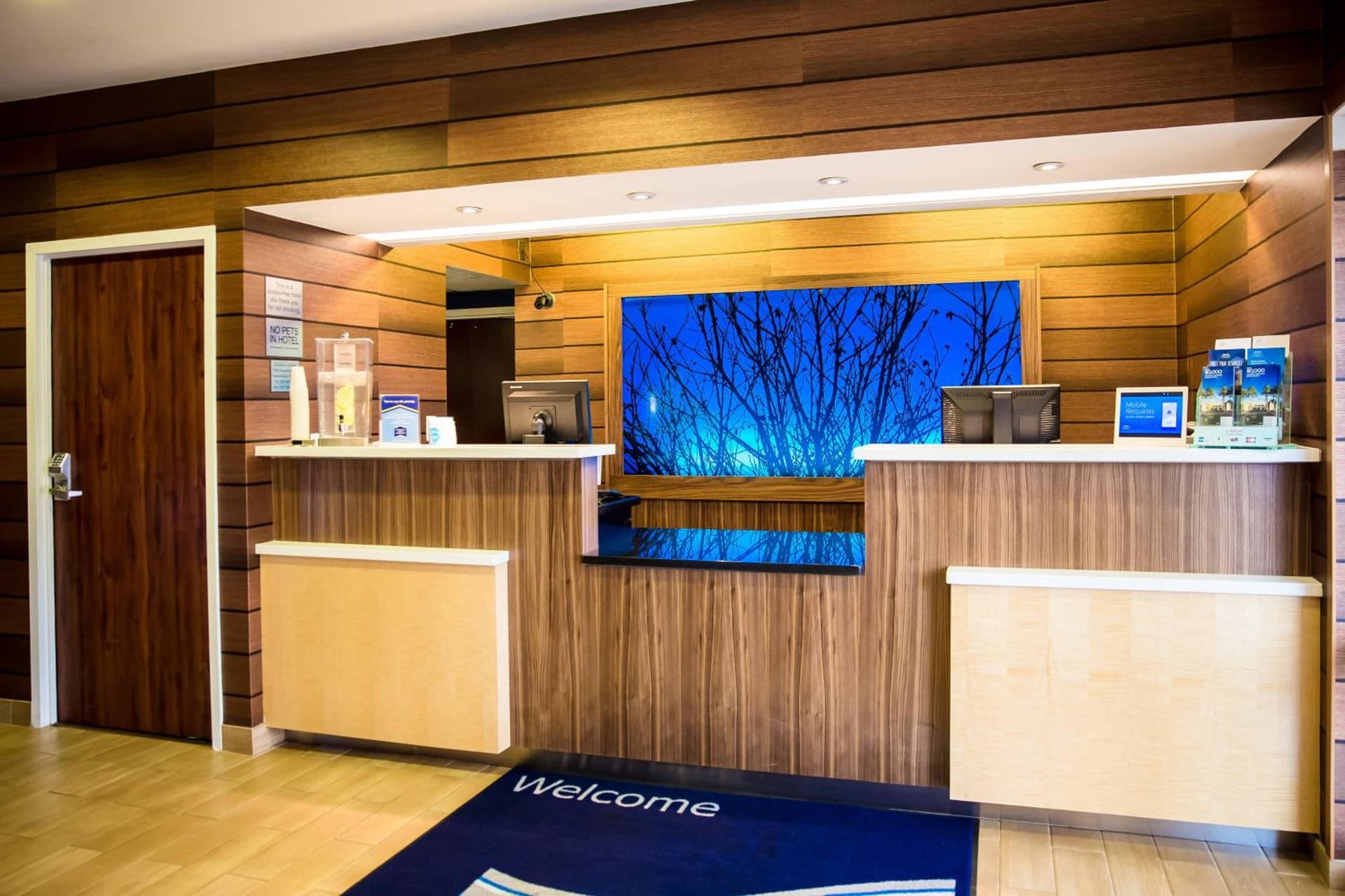 Fairfield Inn & Suites Fredericksburg property views in Fredericksburg, VA — gallery photo 3
