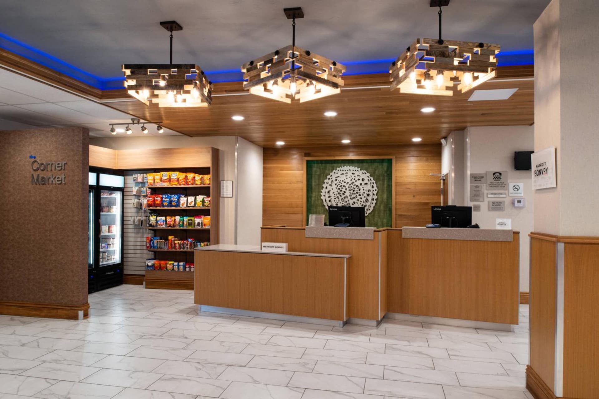 Fairfield Inn and Suites by Marriott Bakersfield Central property views in Bakersfield, CA — gallery photo 3