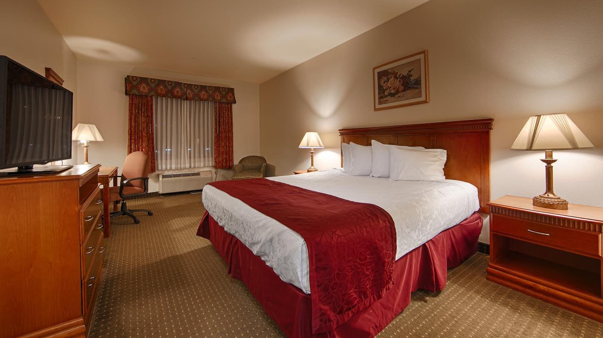 Best Western Plus Lake Elsinore Inn & Suites gallery photo in Lake Elsinore, CA — image 23