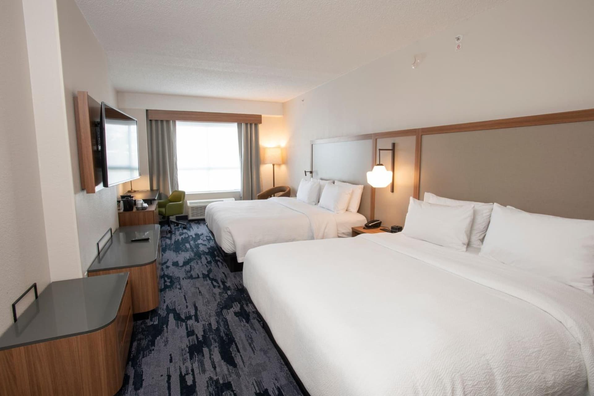 Fairfield by Marriott Inn & Suites Newport Cincinnati property views in Newport, KY — gallery photo 3
