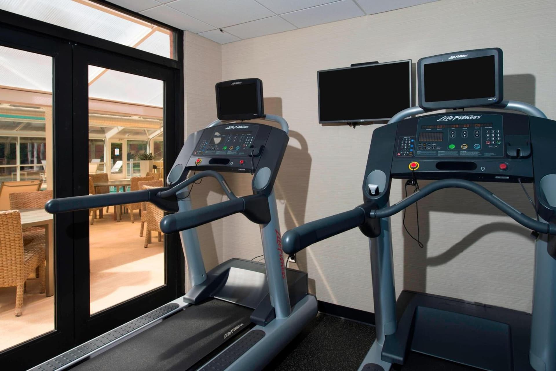 Fairfield Inn & Suites Lynchburg Liberty University gallery photo in Lynchburg, VA — image 11