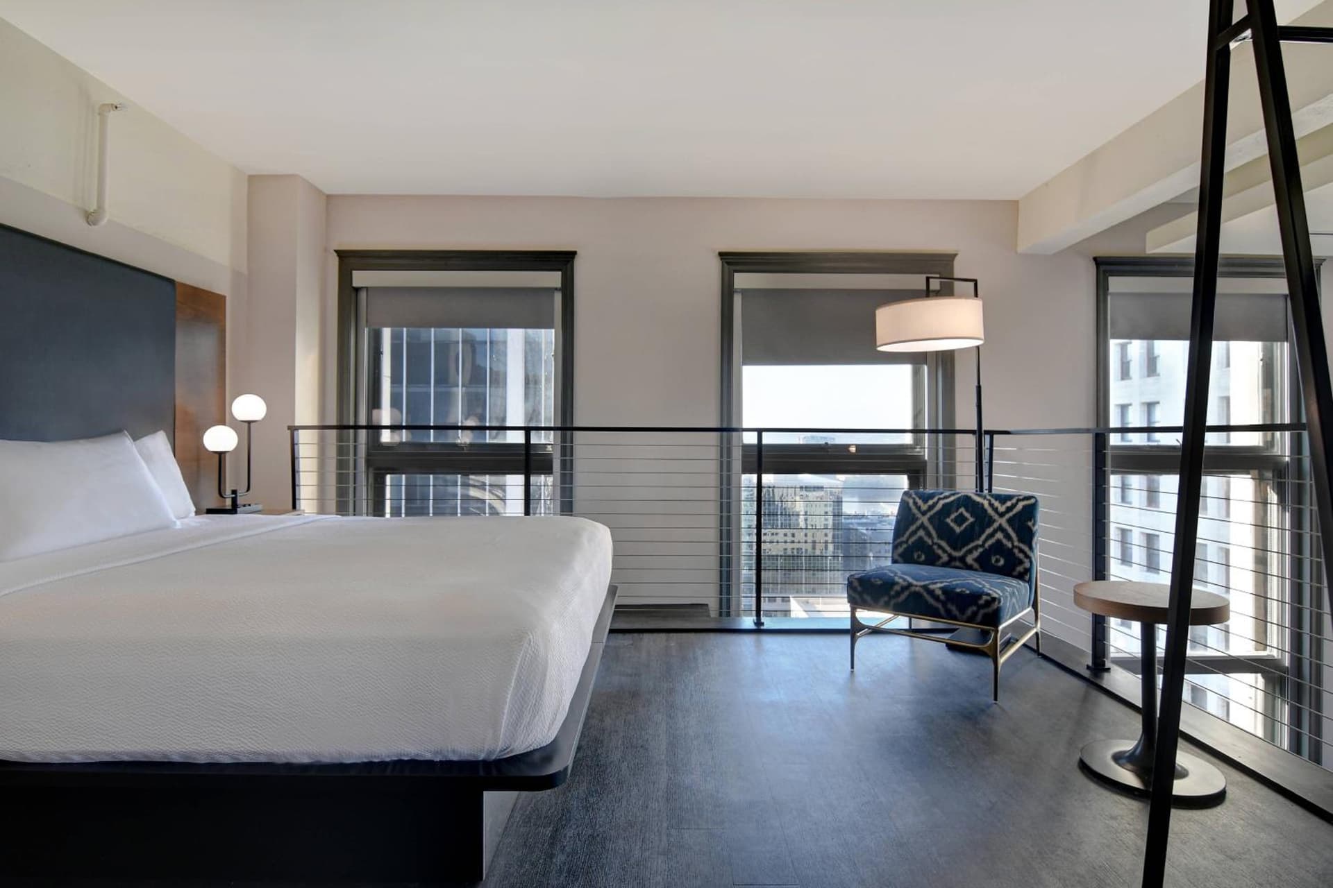 Courtyard by Marriott Cincinnati Downtown gallery photo in Cincinnati, OH — image 31