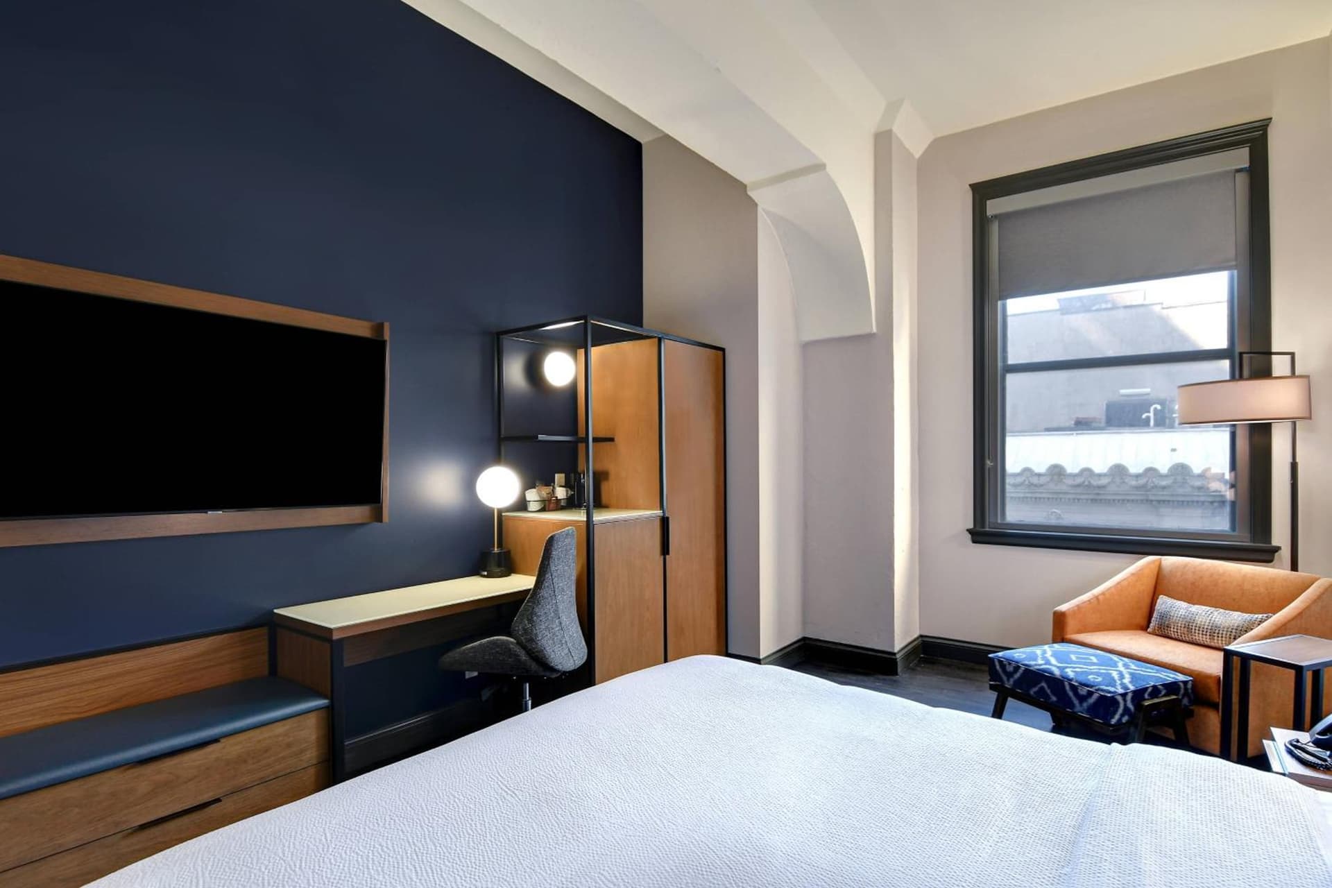 Courtyard by Marriott Cincinnati Downtown gallery photo in Cincinnati, OH — image 19